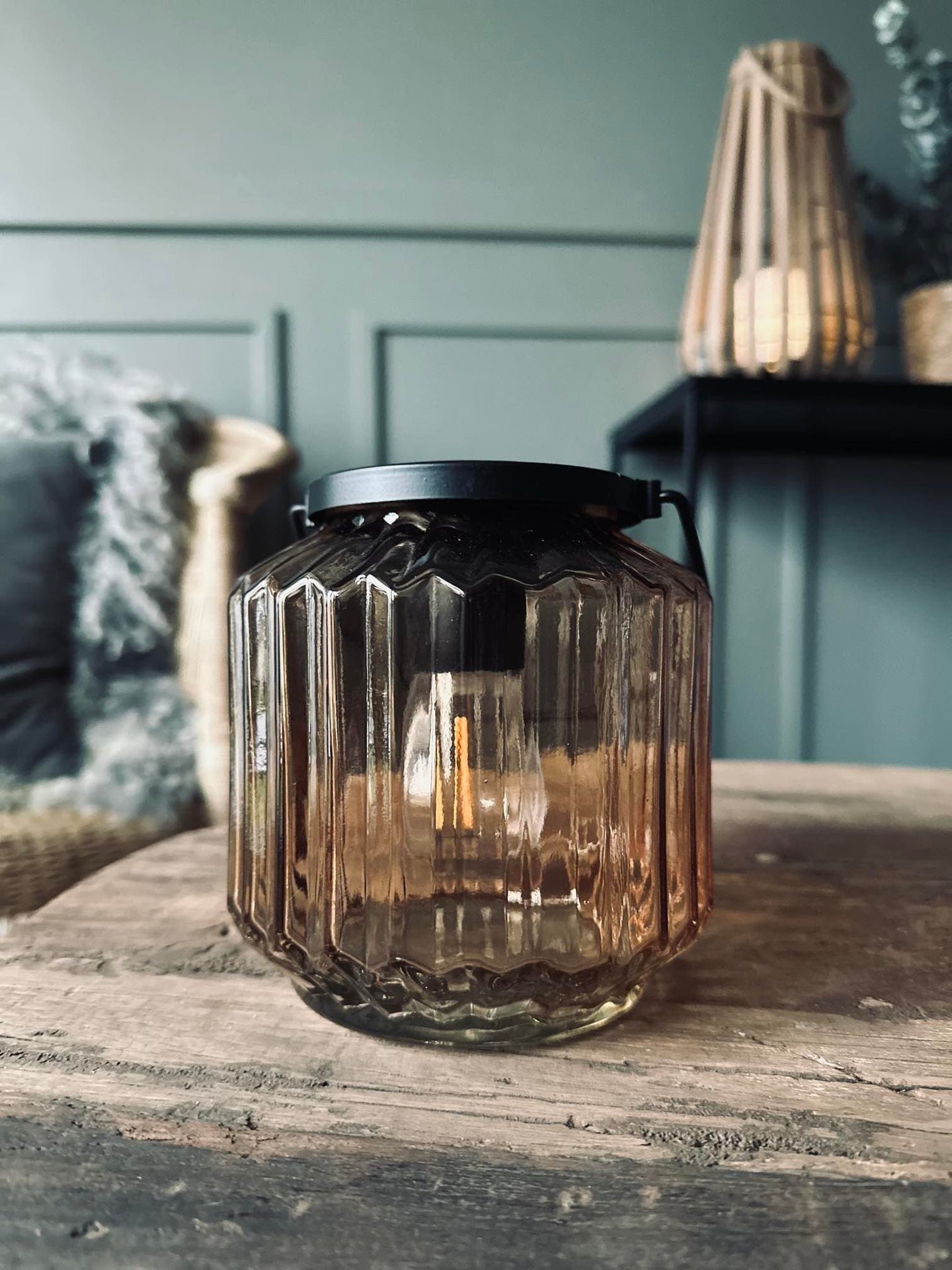 Lanterne med solceller – Wilma Beige - VIAMAJA.DK