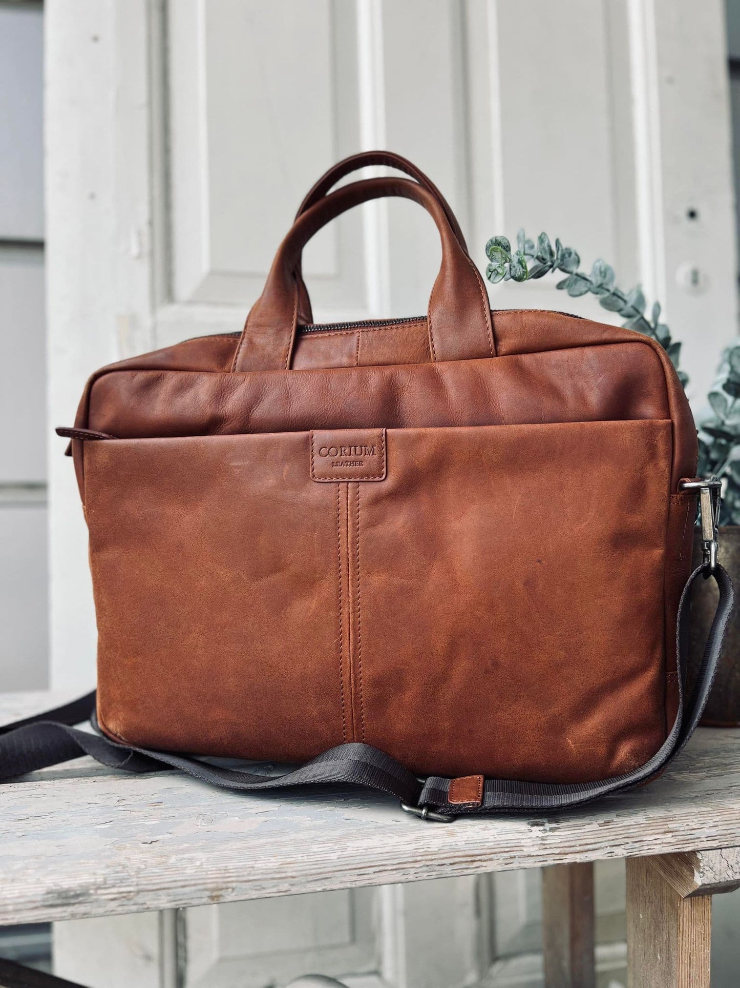 Laptop adventur - chesterfield cognac - VIAMAJA.DK