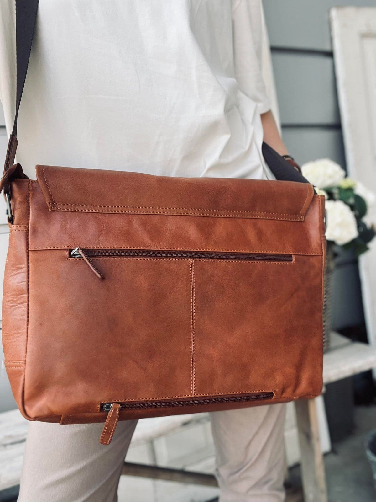 Laptop messenger - Cognac - VIAMAJA.DK