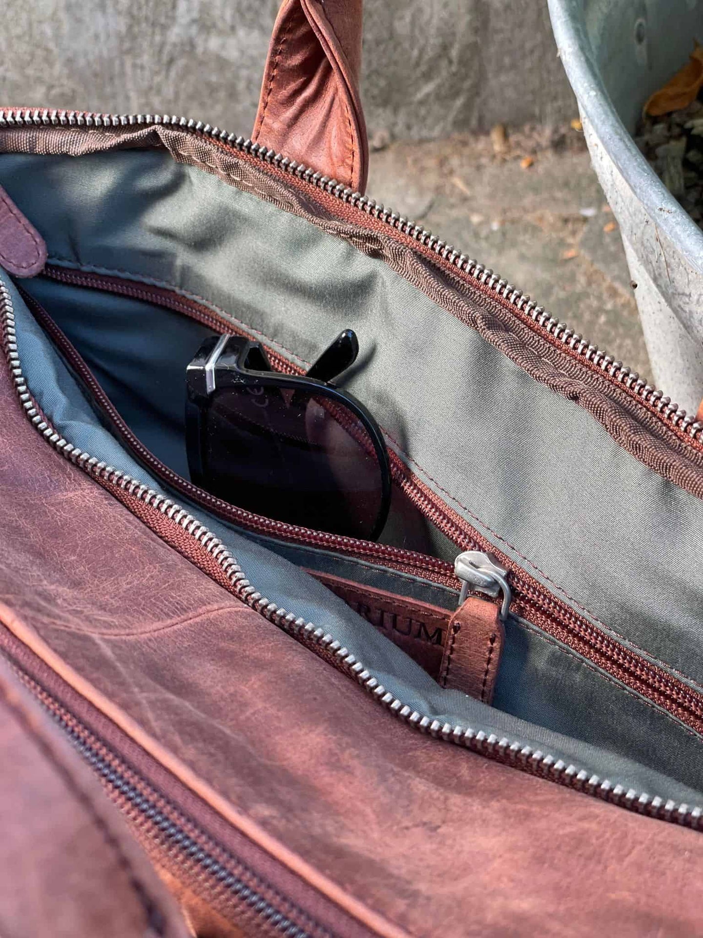 Laptop taske - Cognac recycling - VIAMAJA.DK