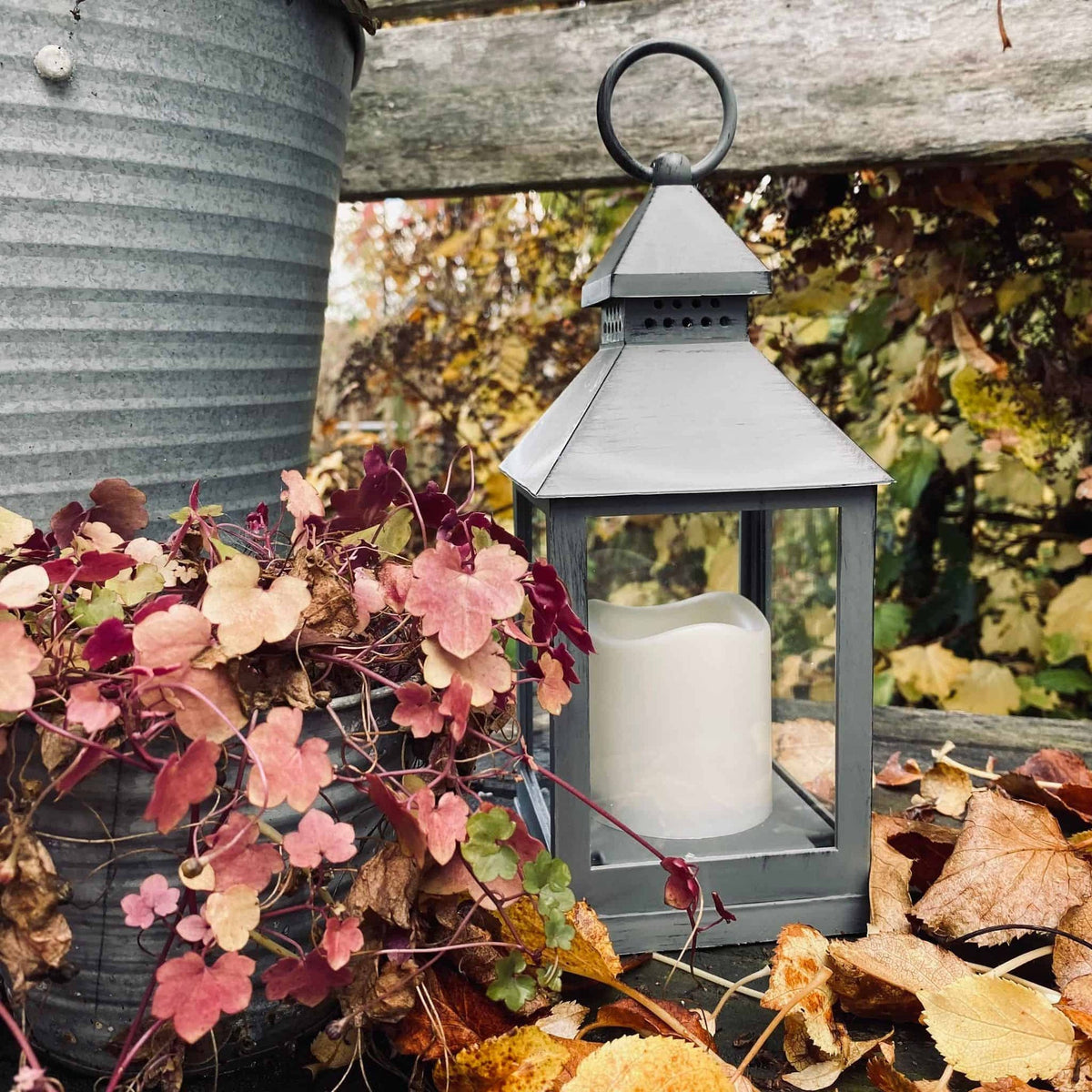LED Lanterne i plast m. timer – Grå - VIAMAJA.DK