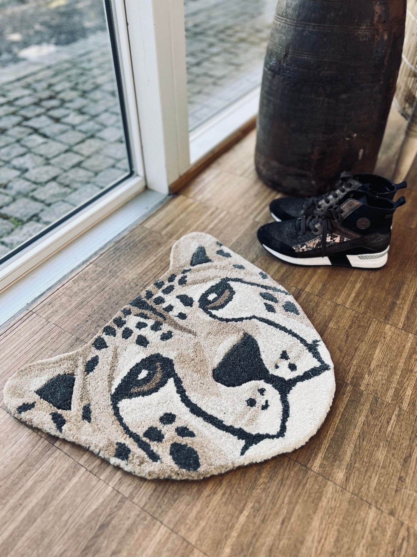 LEOPARD HOVED I ULD - 50X50 - VIAMAJA.DK