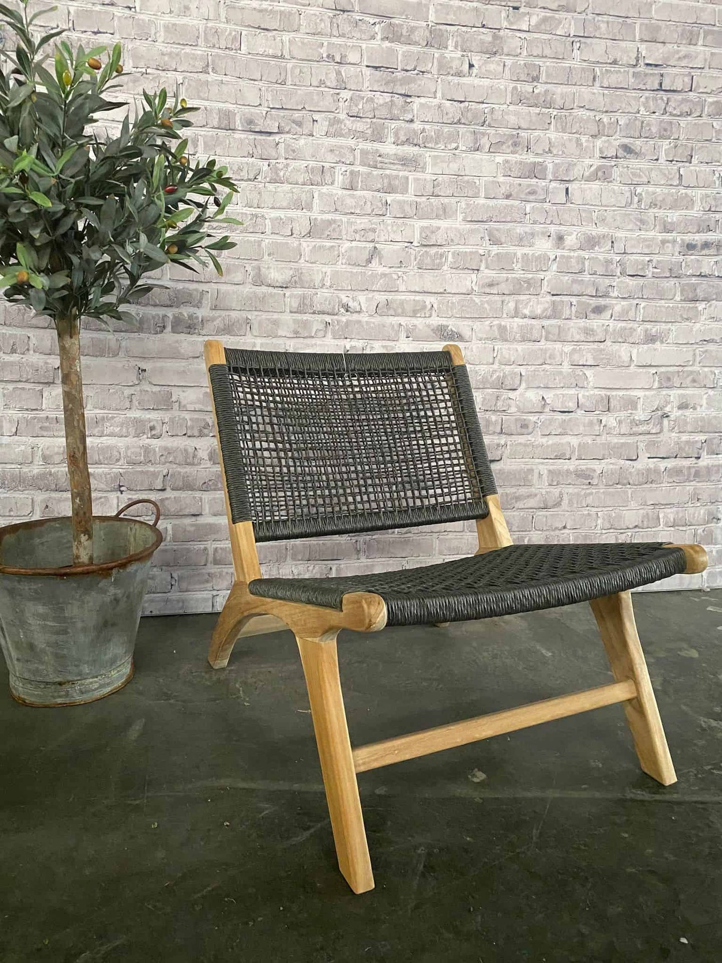 Loungestol i teak - AFHENTER TILBUD - VIAMAJA.DK
