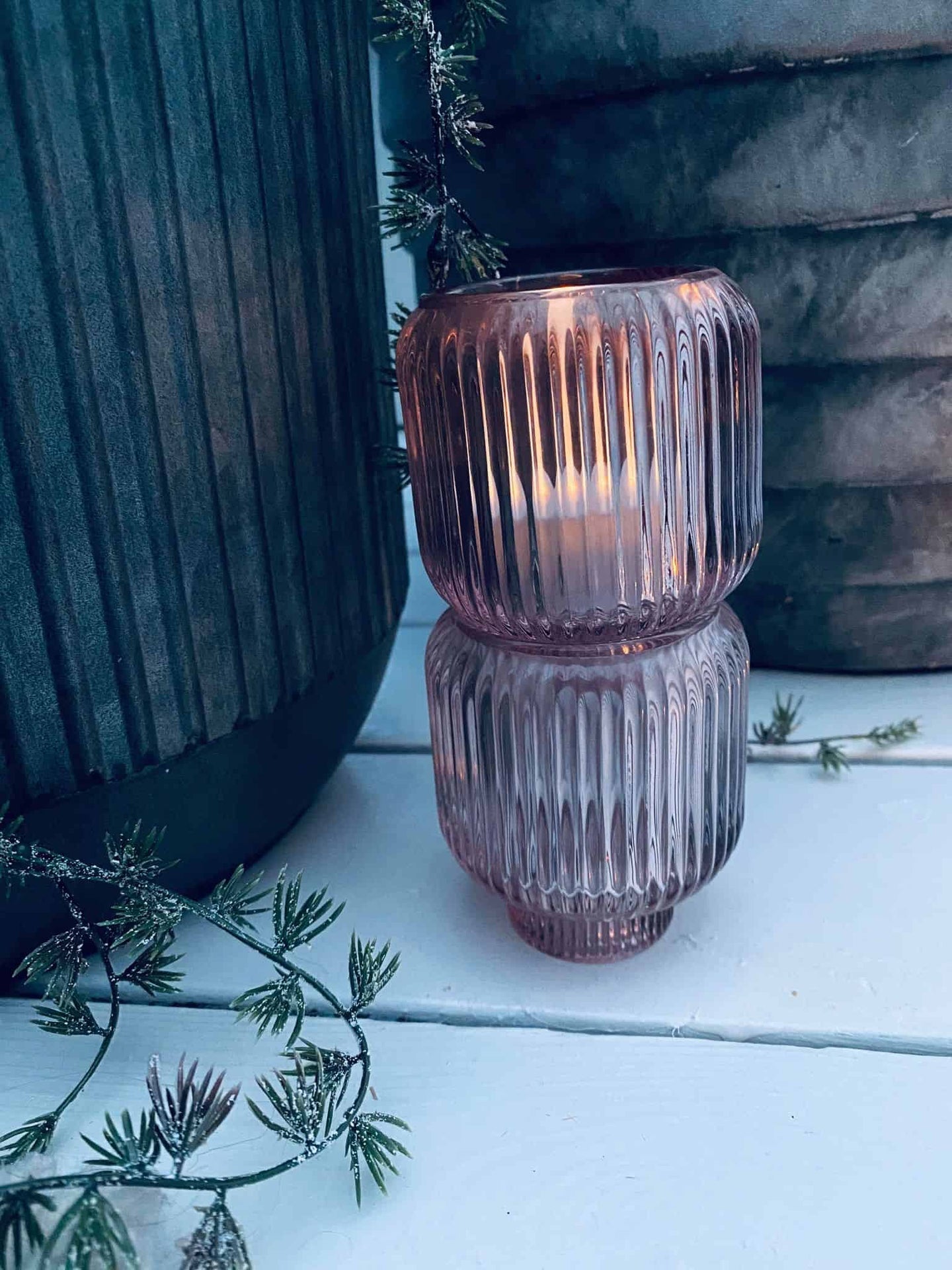 Lysestage til fyrfad og kronelys - Rosa glas - VIAMAJA.DK