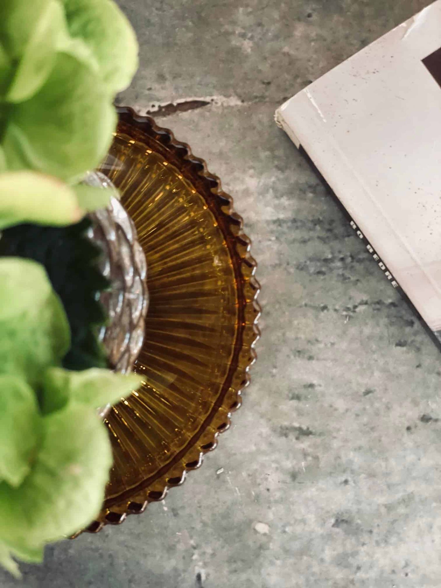 Lysfad i rillet glas - Amber - VIAMAJA.DK