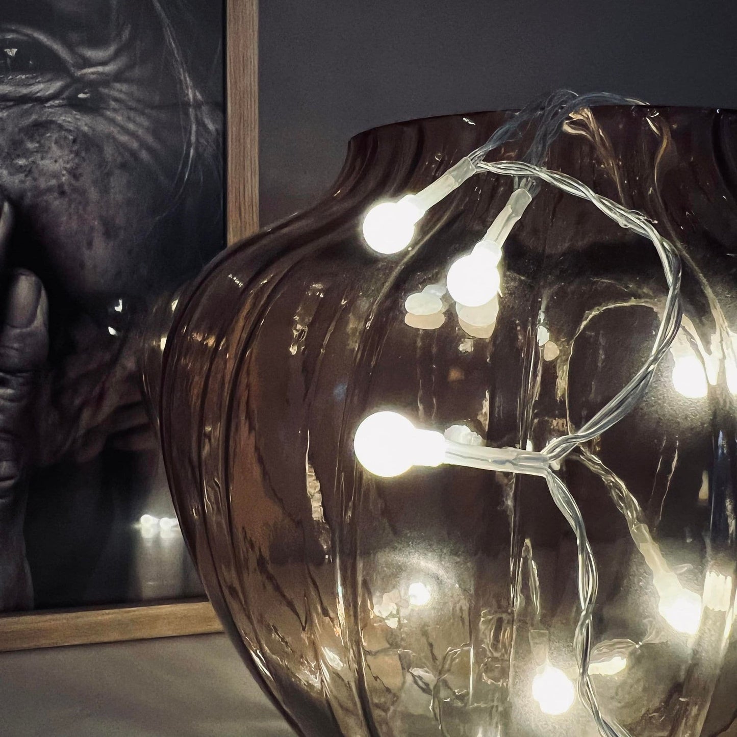 Lyskæde med hvide LED dots - batteriboks - VIAMAJA.DK