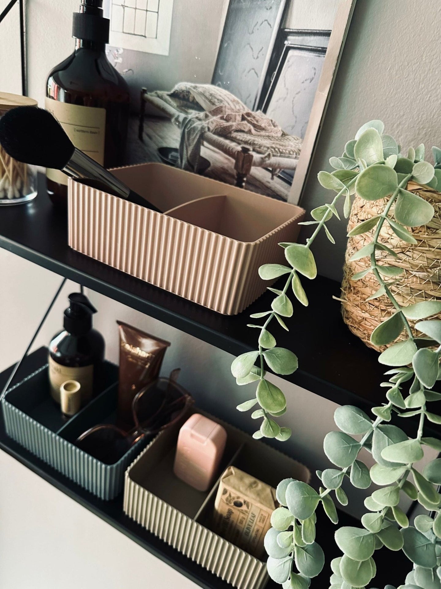 Makeup organiser med opdeling – Grå - VIAMAJA.DK