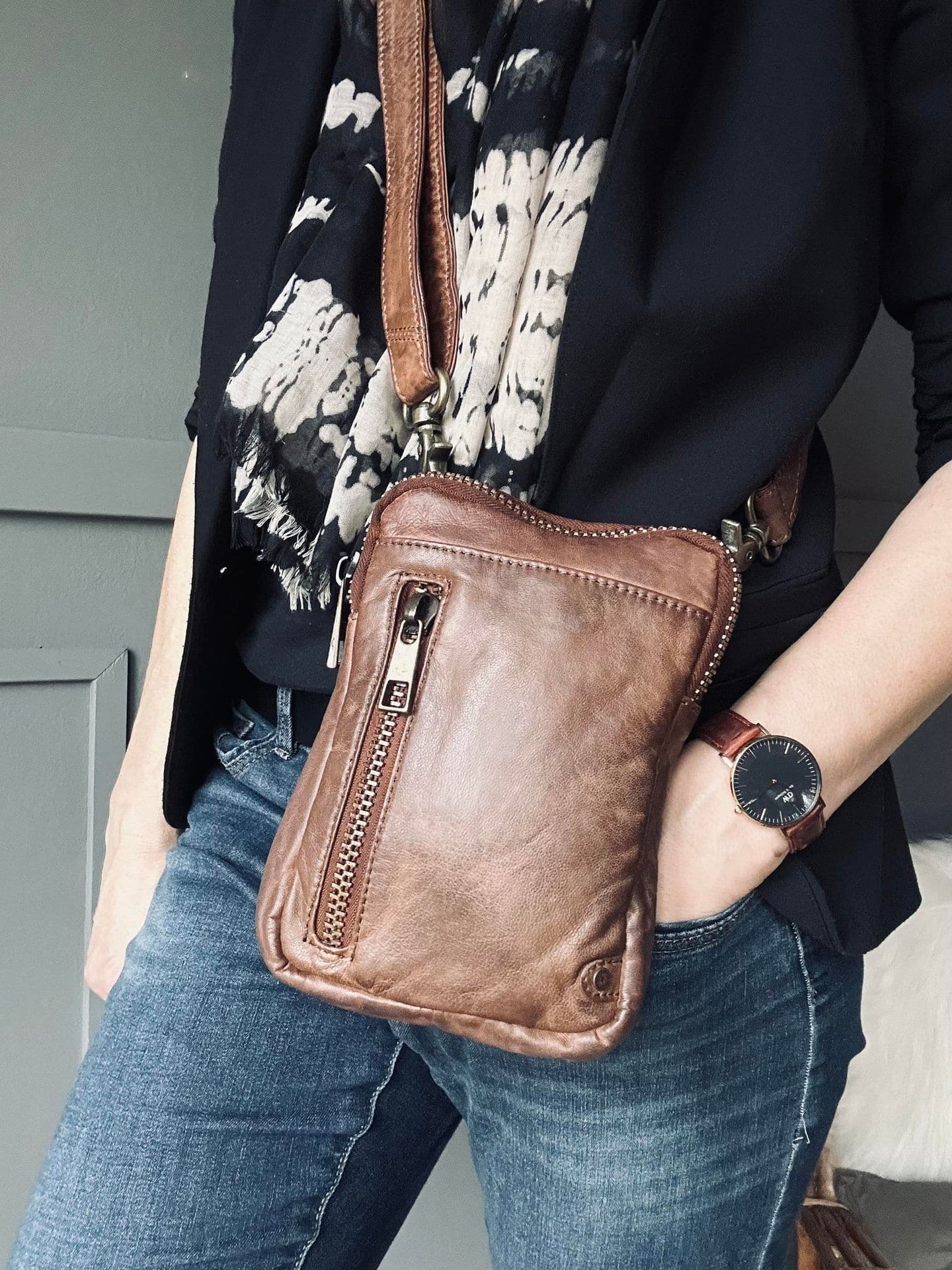 Mobiltaske ALINA - Chestnut - VIAMAJA.DK
