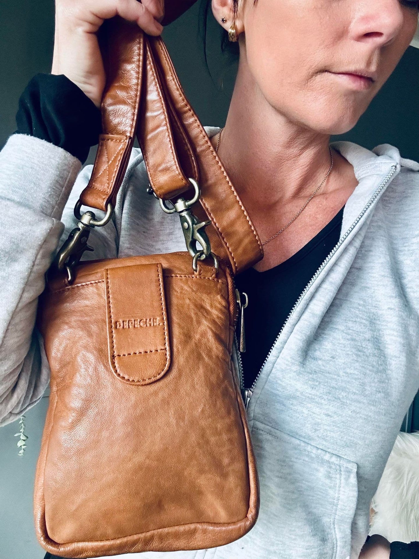 Mobiltaske ALINA - Cognac - VIAMAJA.DK