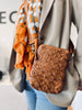 Handytasche - Einzigartiges Cognac-Flechtmuster