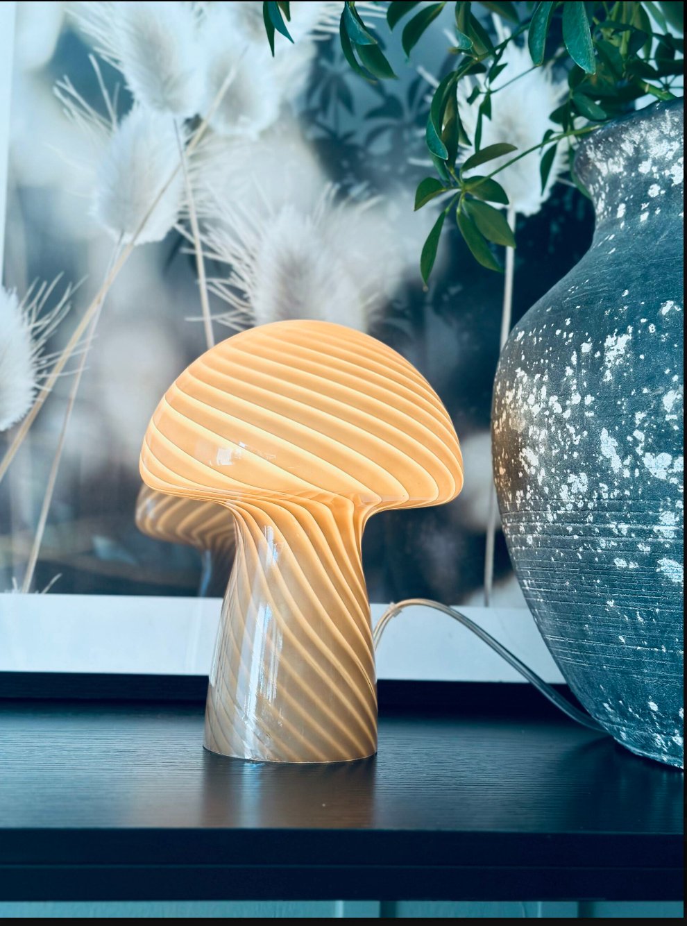 Mushroom bordlampe – Brun - VIAMAJA.DK