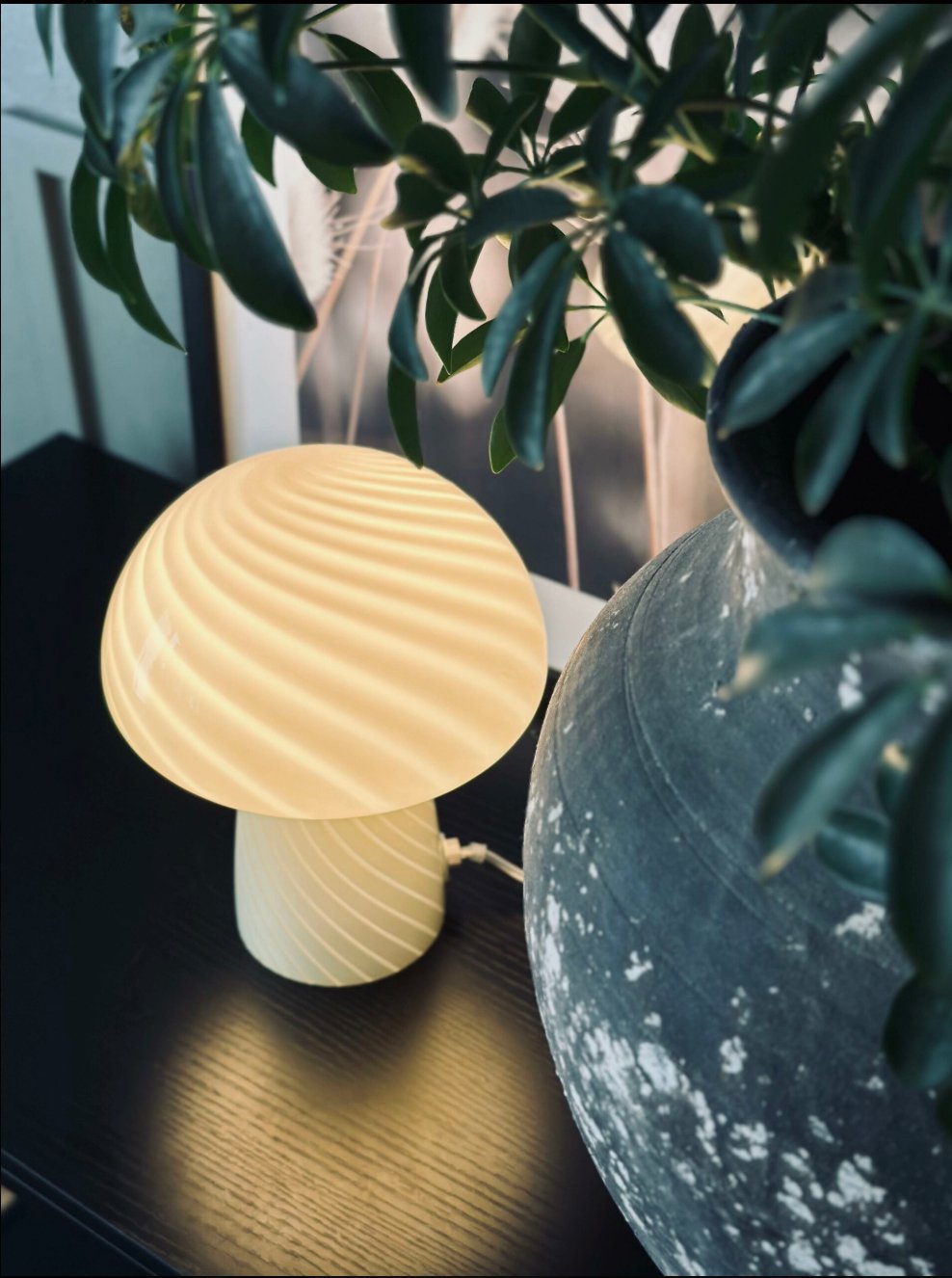 Mushroom bordlampe – Soft Yellow - VIAMAJA.DK