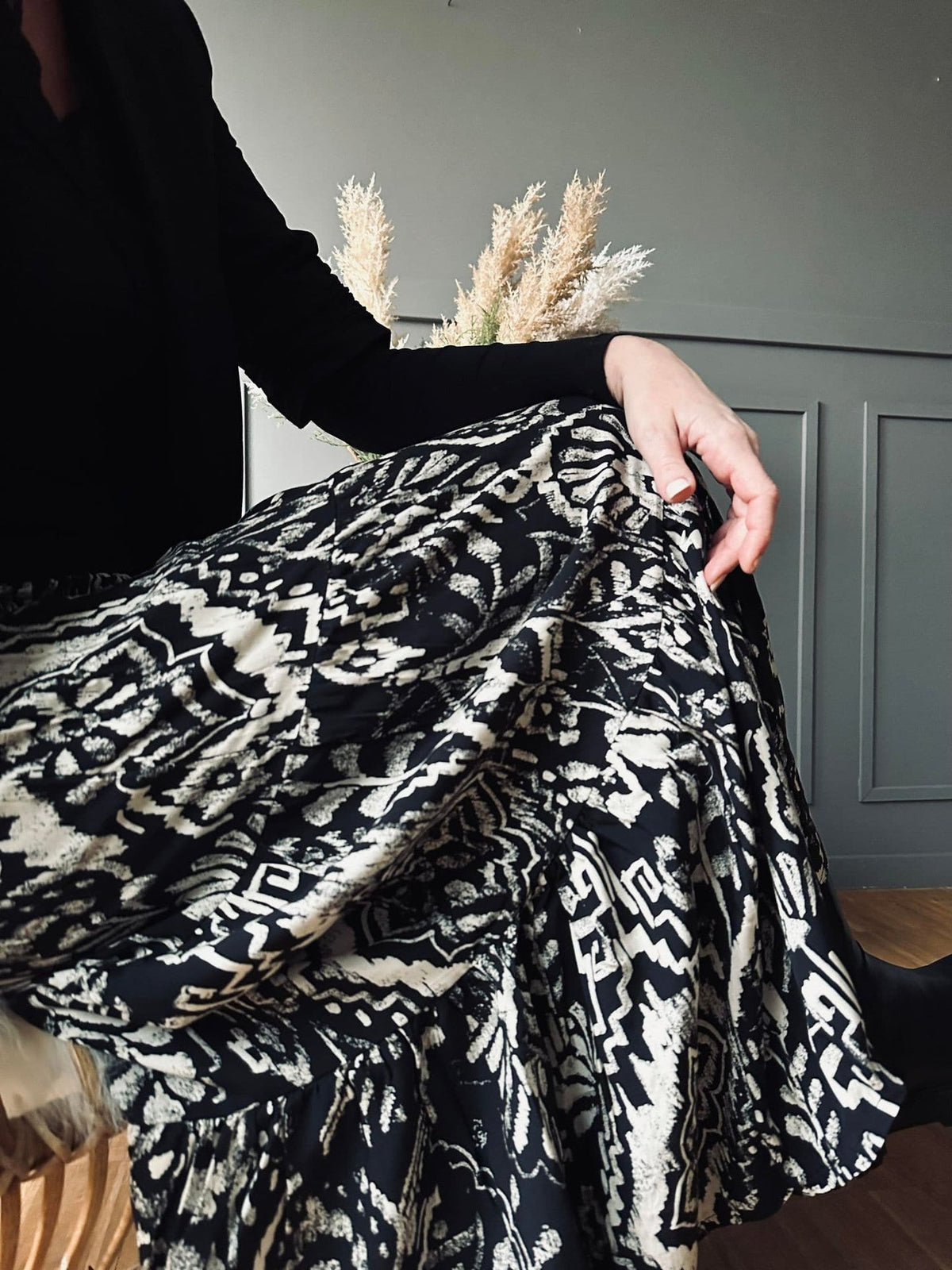 Nederdel Boho Inka black - VIAMAJA.DK
