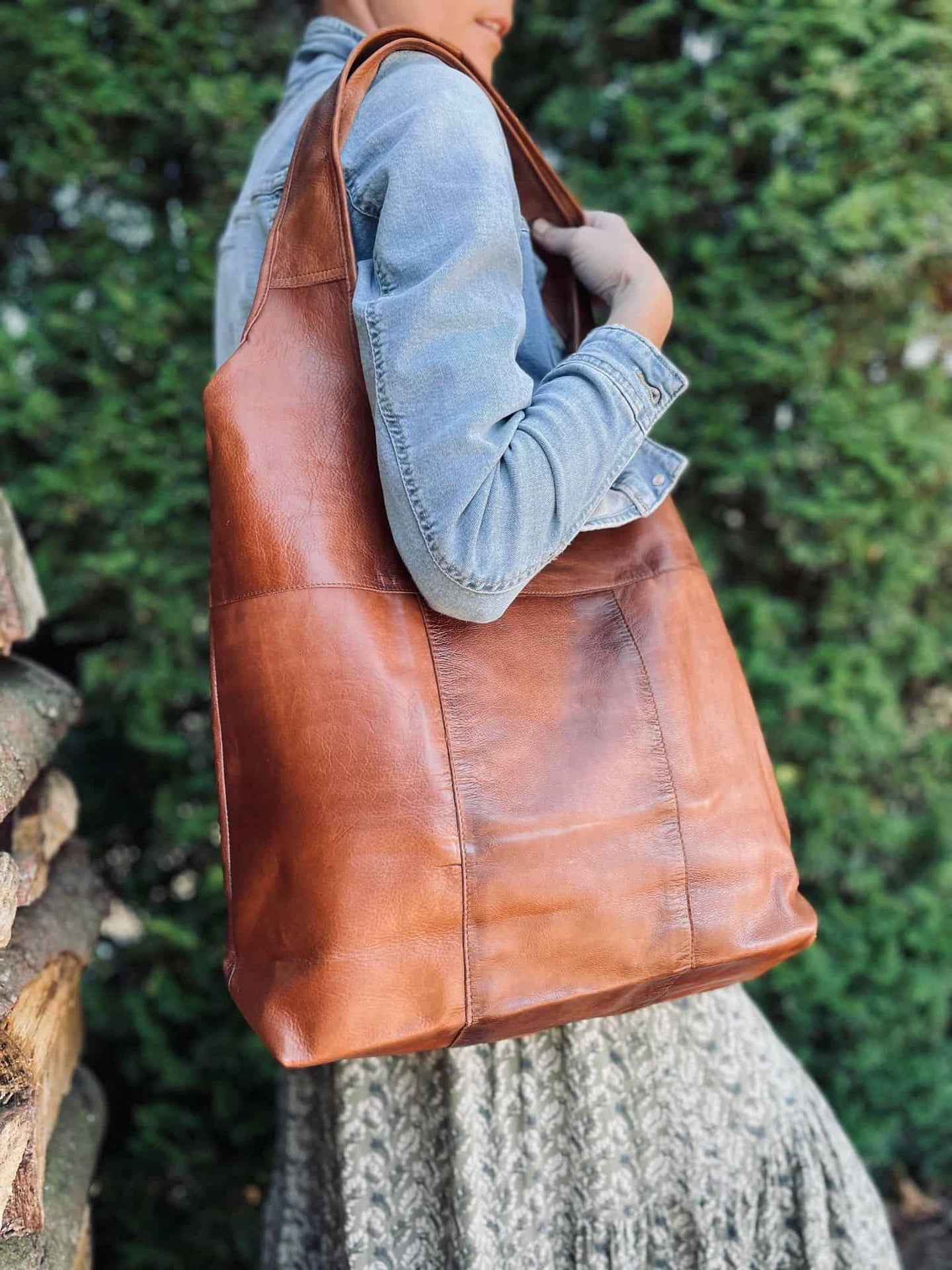 Oversize Læder Shopper – Walnut - VIAMAJA.DK