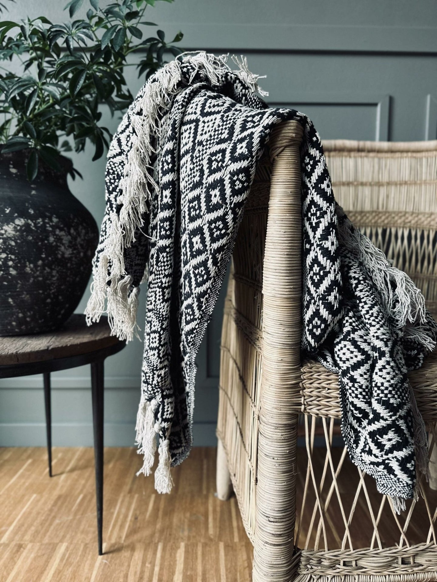 Plaid i 100% genanvendt bomuld – Black - VIAMAJA.DK