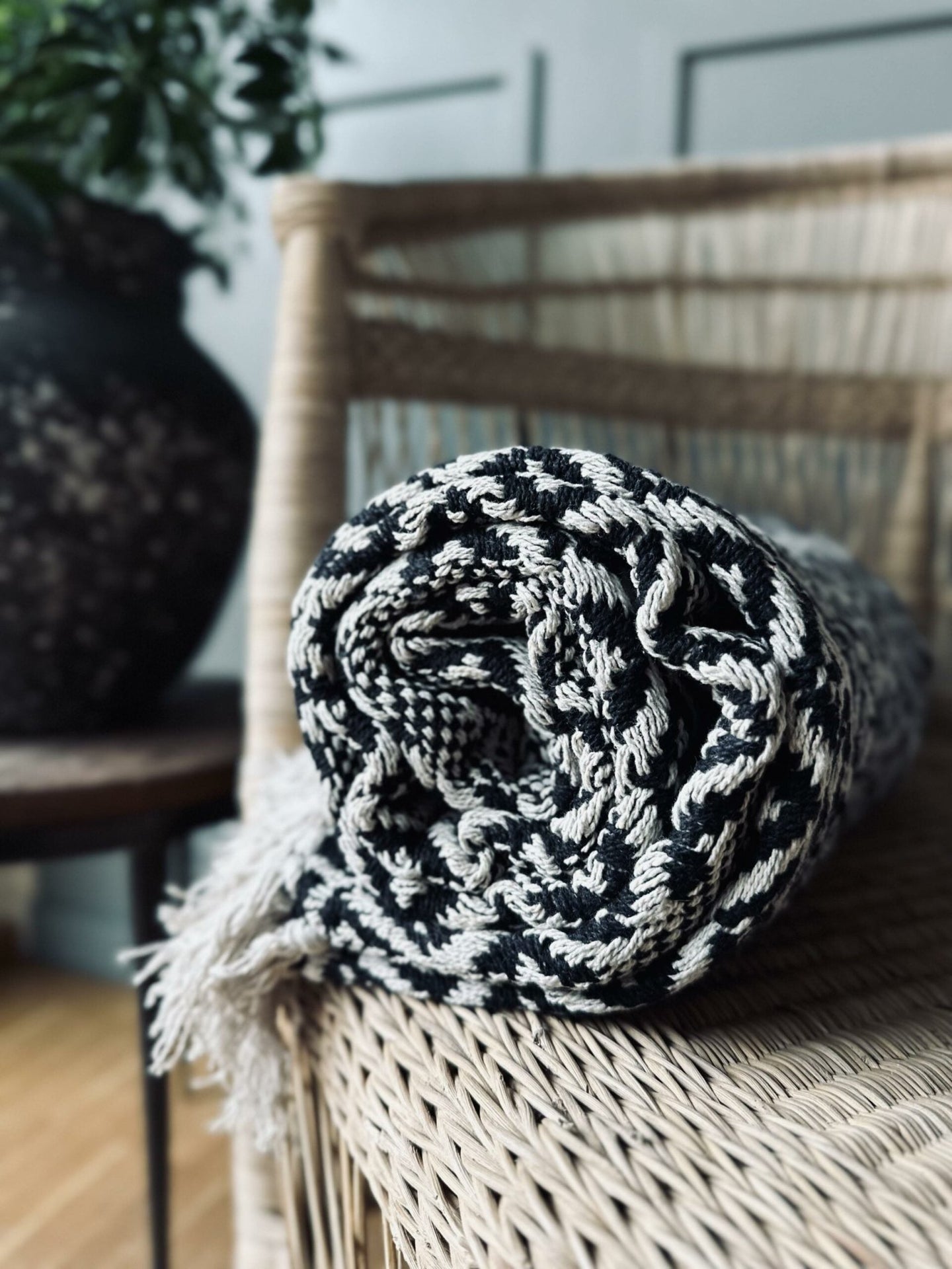 Plaid i 100% genanvendt bomuld – Black - VIAMAJA.DK