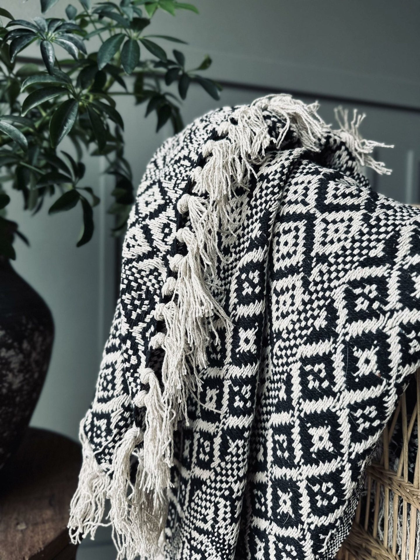 Plaid i 100% genanvendt bomuld – Black - VIAMAJA.DK