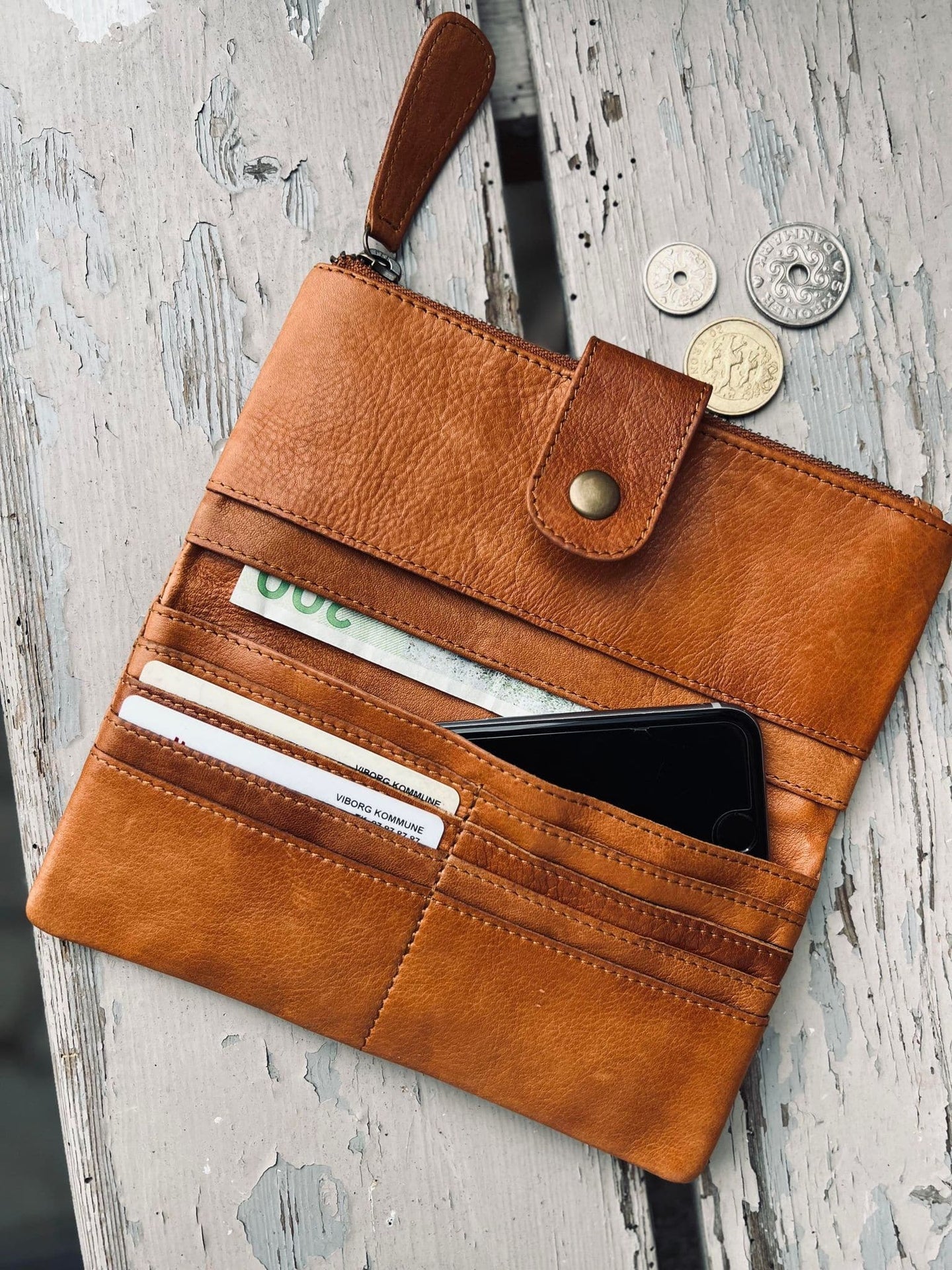 Pung - Molly walnut - VIAMAJA.DK