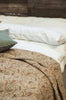 Quilt Paisley in Grün, Gold und Rostfarben