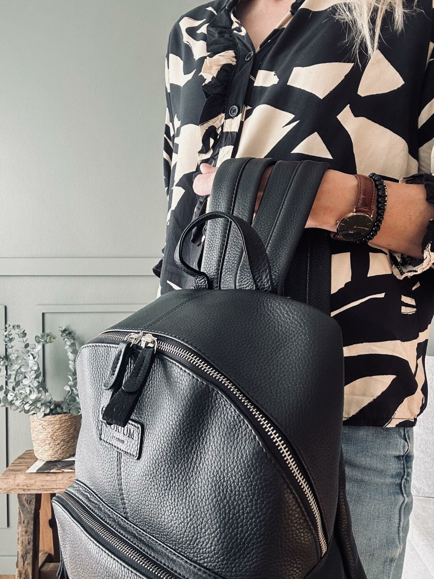 Rygsæk – Black leather - VIAMAJA.DK