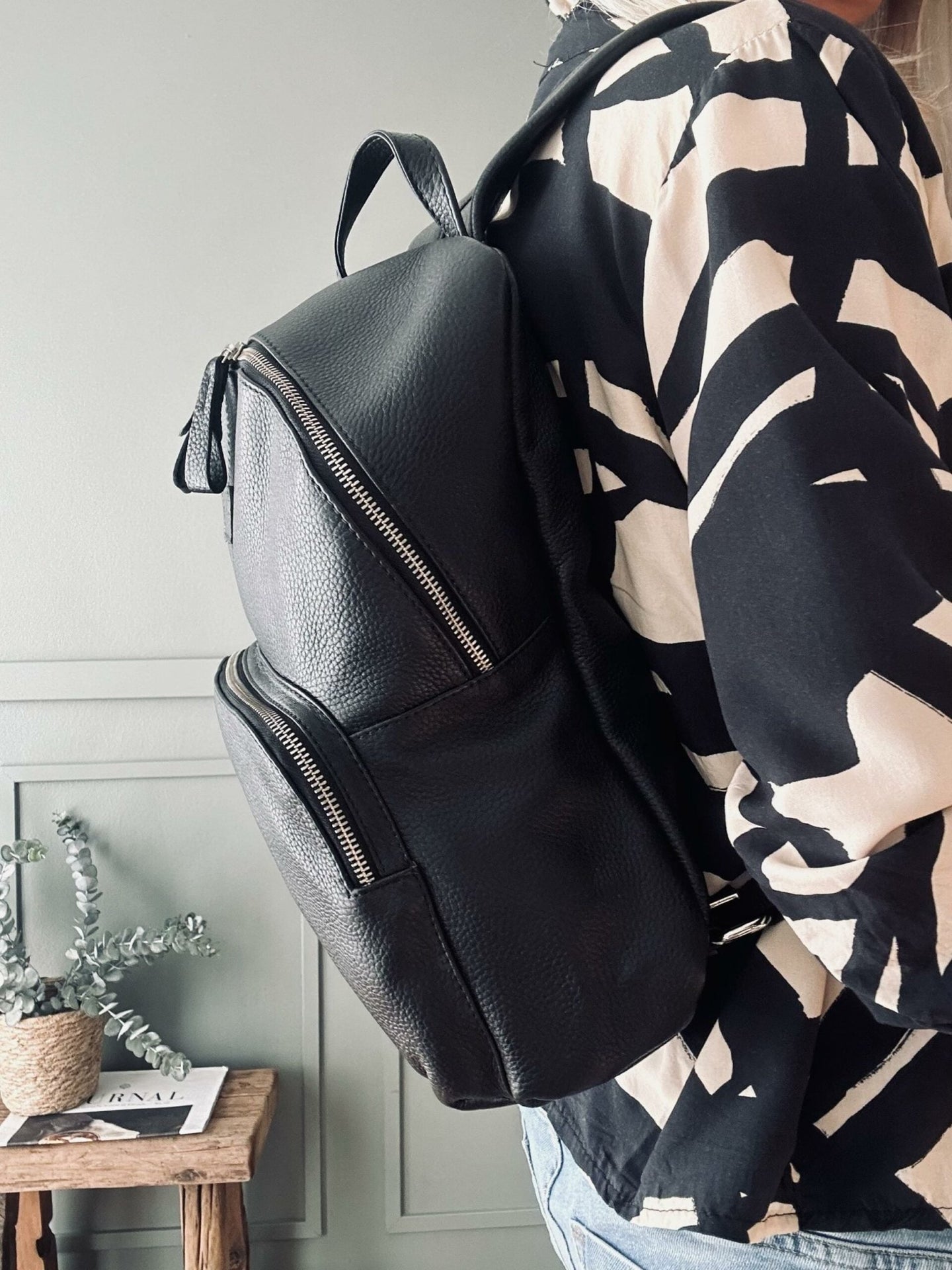 Rygsæk – Black leather - VIAMAJA.DK