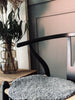 Sitzfell mit dichten Locken - Grau