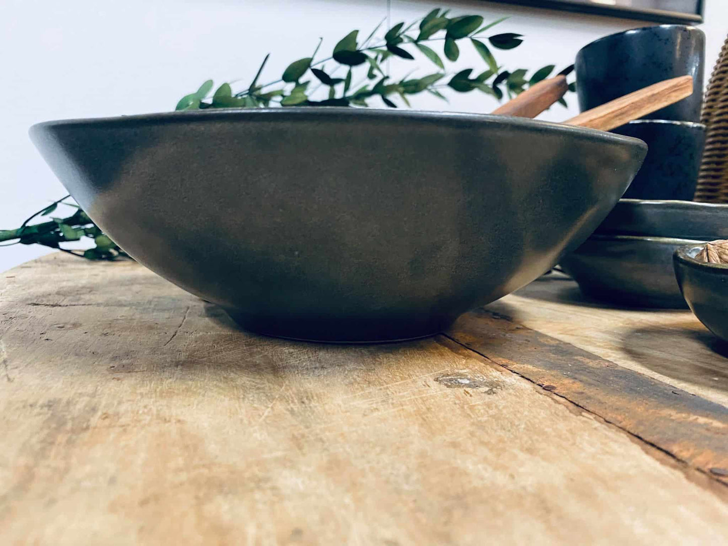 Salatskål i stentøj – Grå - VIAMAJA.DK