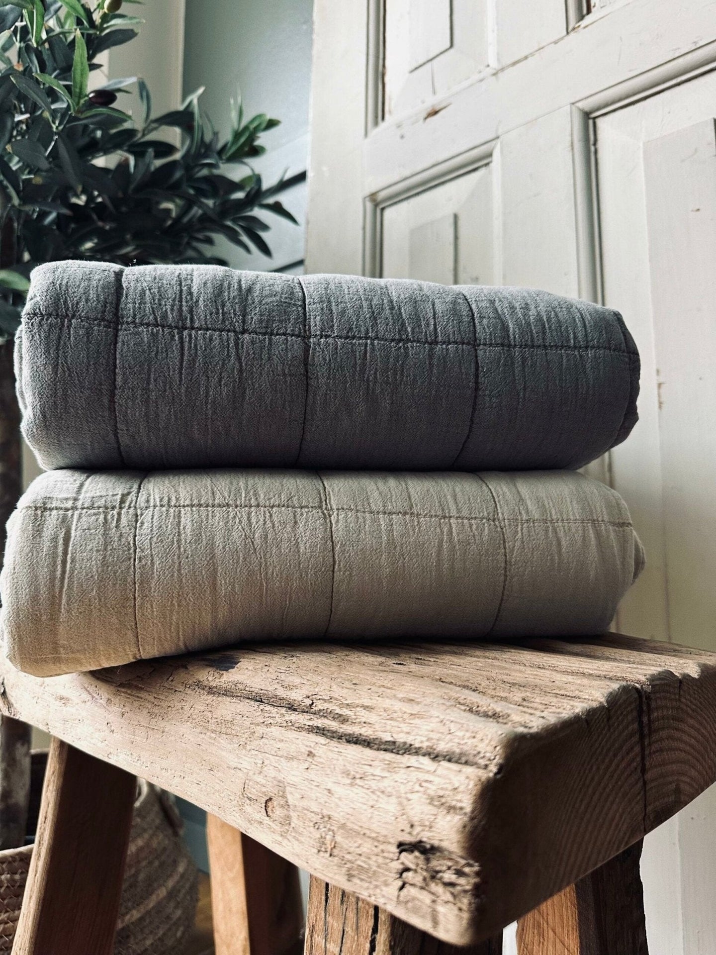 Sengetæppe STONE-WASHED Quilt – Nature - VIAMAJA.DK