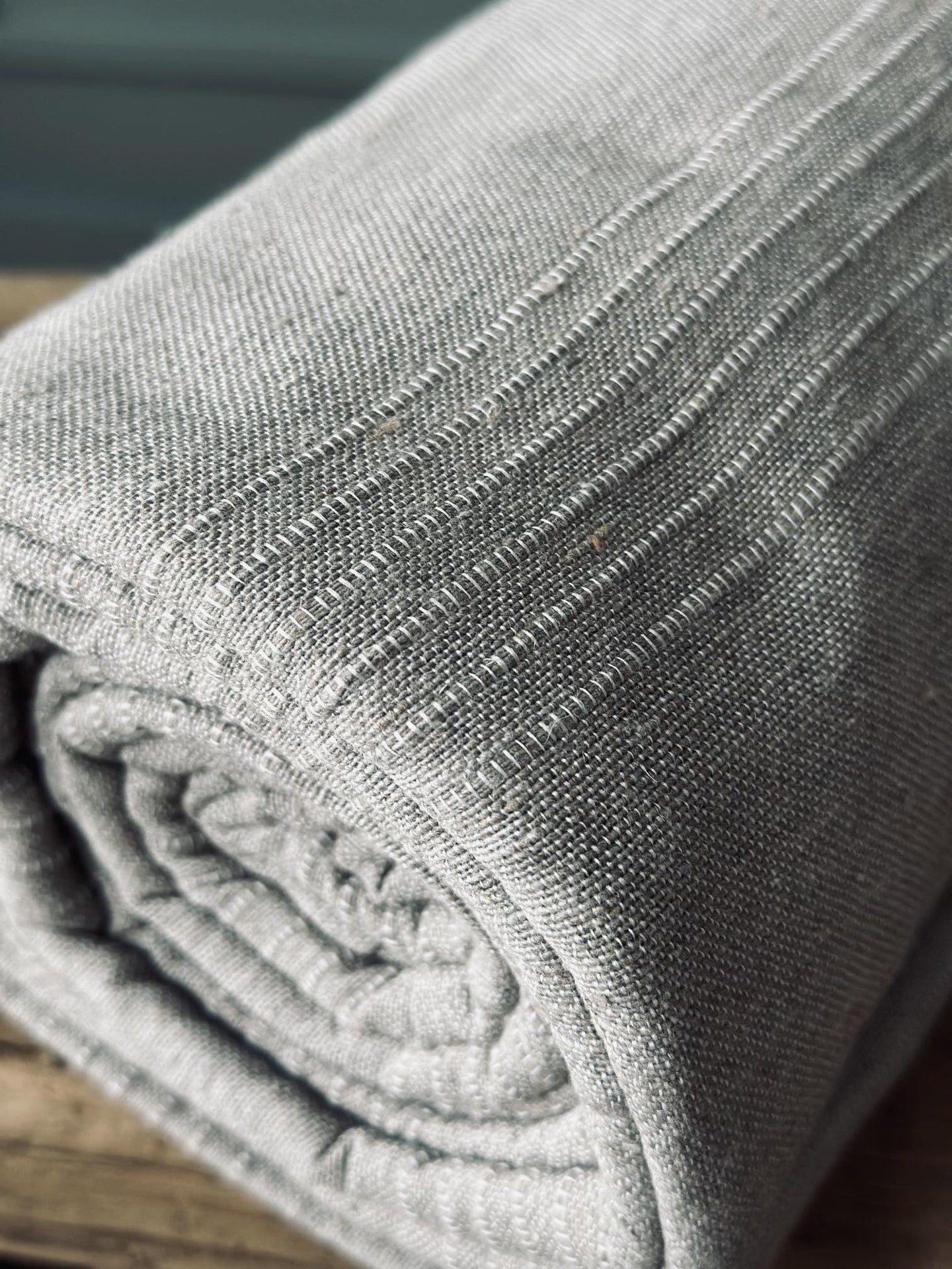 Sengetæppe Taupe 240 x 260 - VIAMAJA.DK