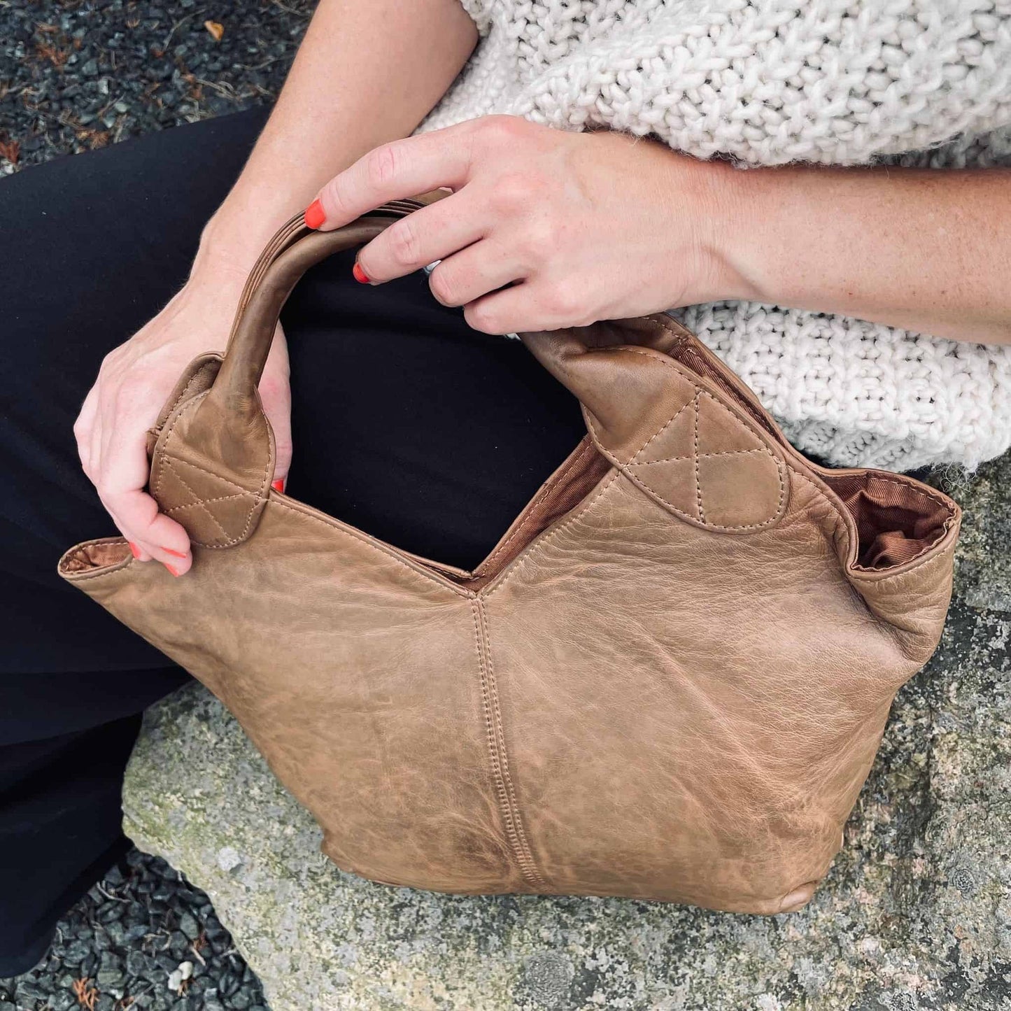 Shopper MISTY i ultra blød skind - VIAMAJA.DK