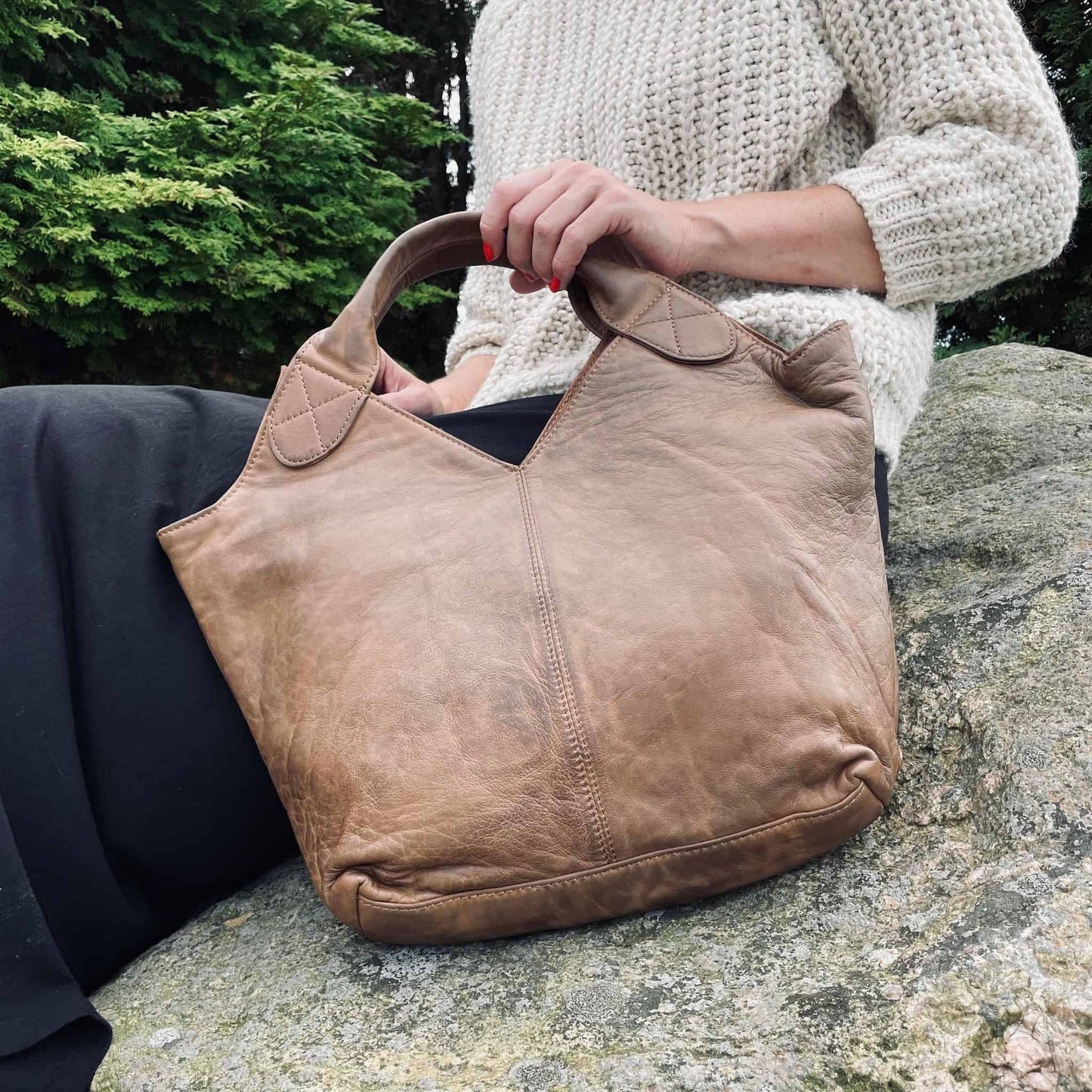 Shopper MISTY i ultra blød skind - VIAMAJA.DK