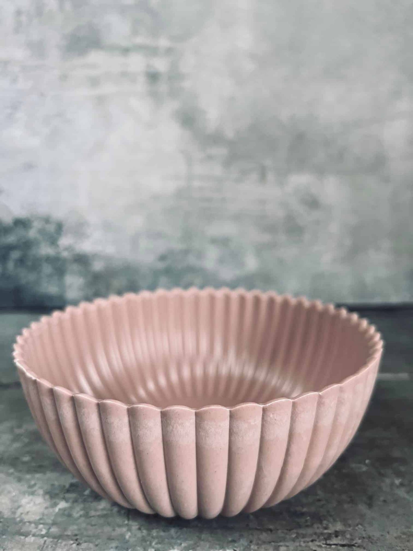 Skål med bølgekant – Rosa - VIAMAJA.DK