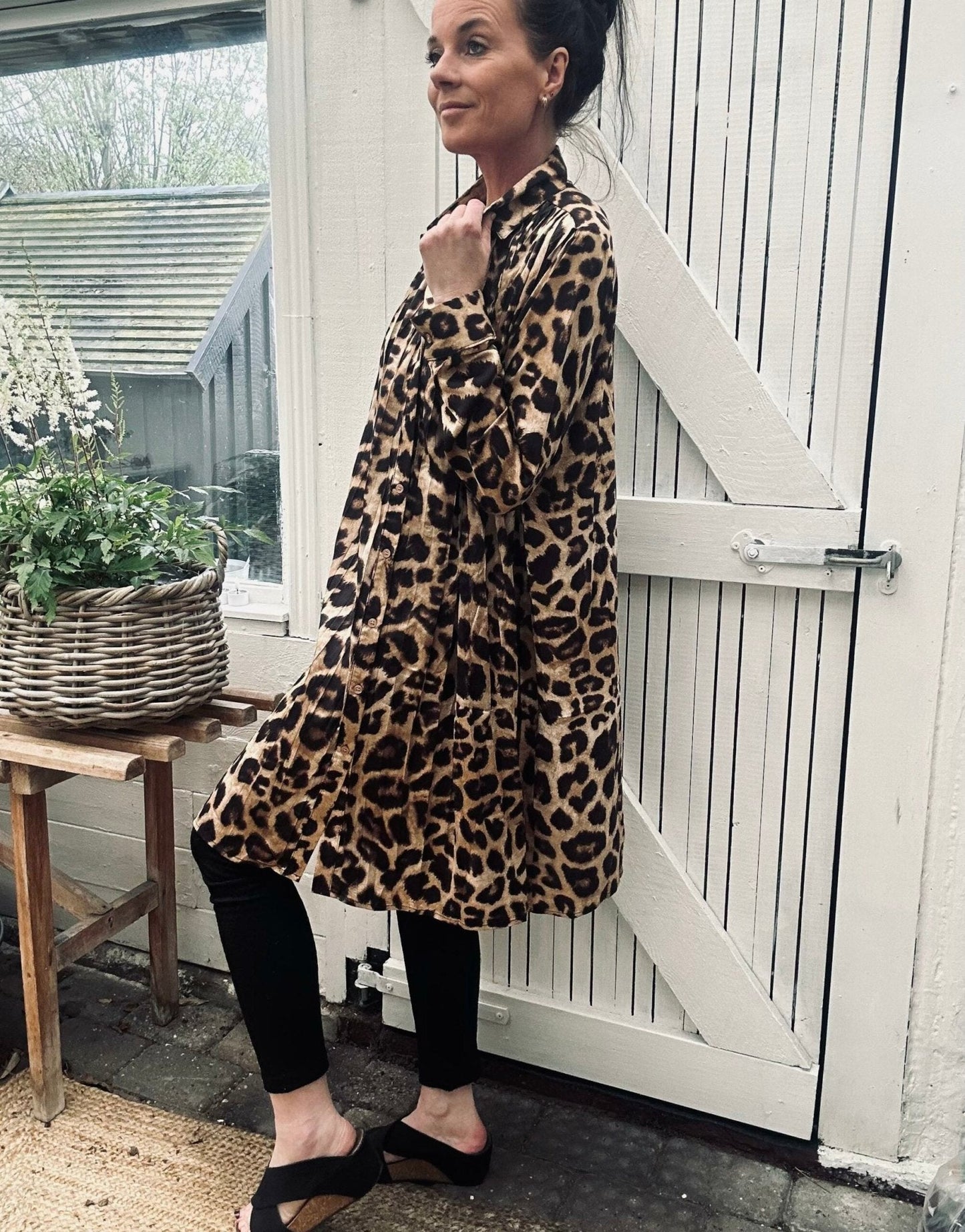 Skjortekjole Leopard - VIAMAJA