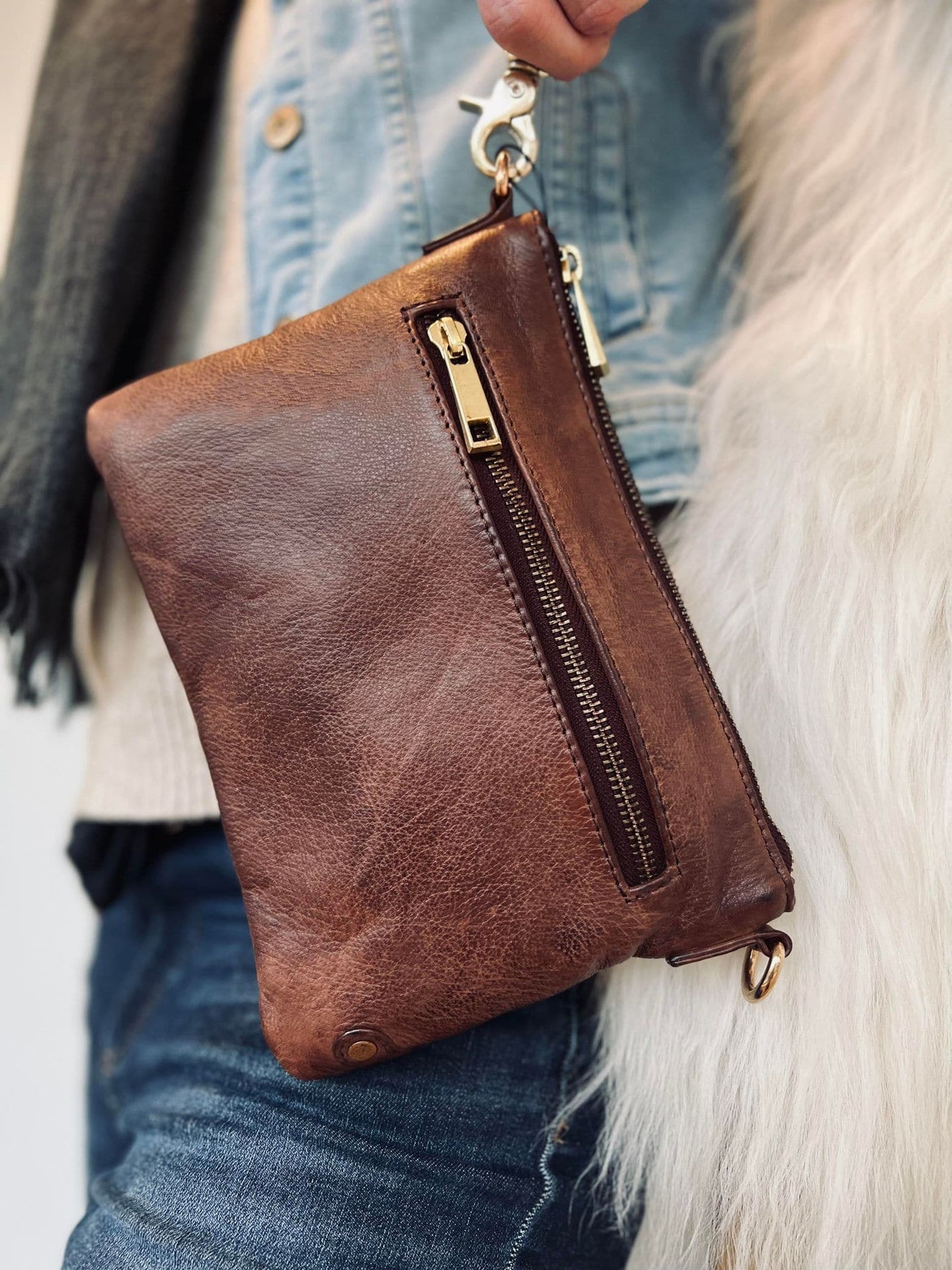 Smuk taske / clutch - VIGA Brandy - VIAMAJA.DK