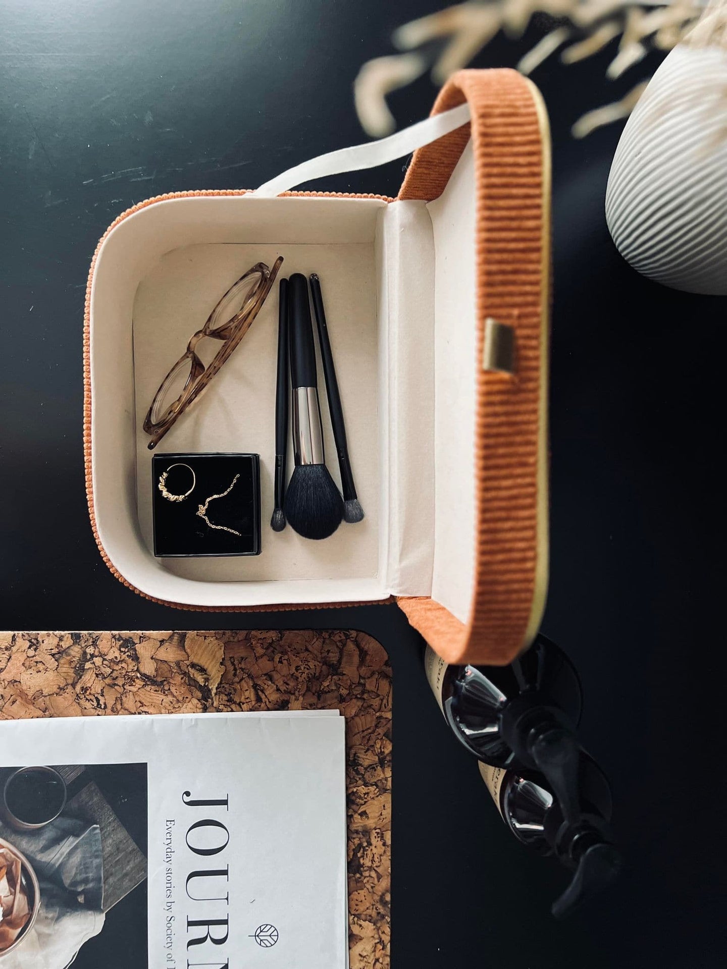 Smykkebox - Rust med guld - VIAMAJA.DK