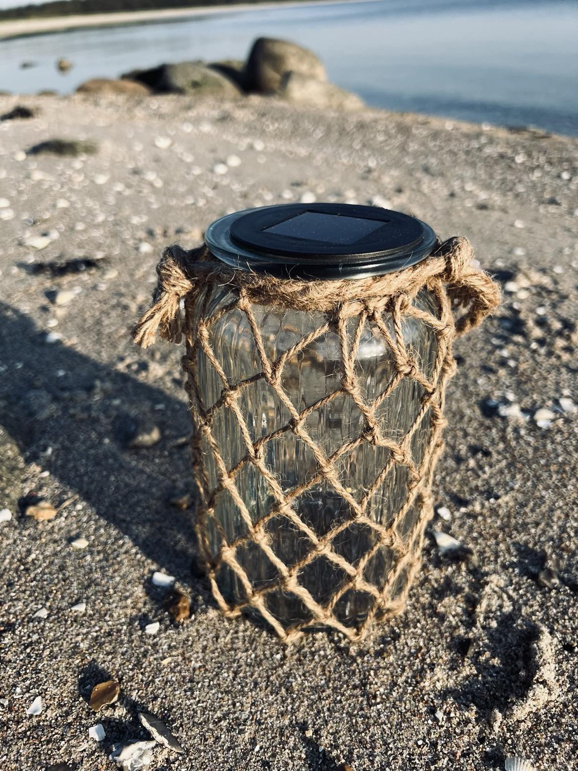 Solcelle lanterne - Glas og jute - VIAMAJA.DK