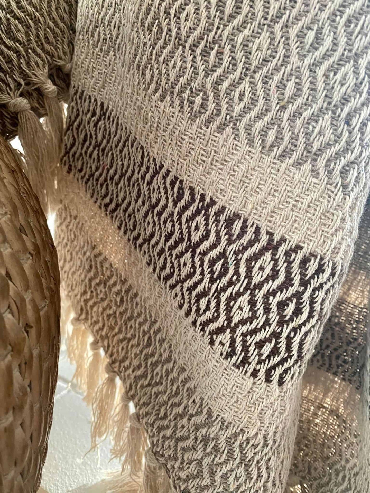 Tæppe genanvendt bomuld – Brun mix - VIAMAJA.DK