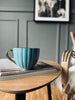 Teetasse mit Goldhenkel – Blau