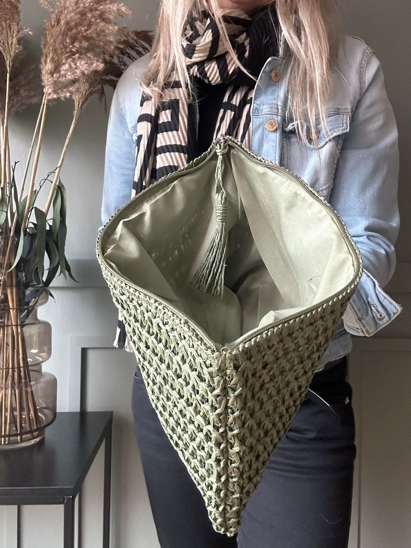 Toilettaske Larisa Green - VIAMAJA.DK