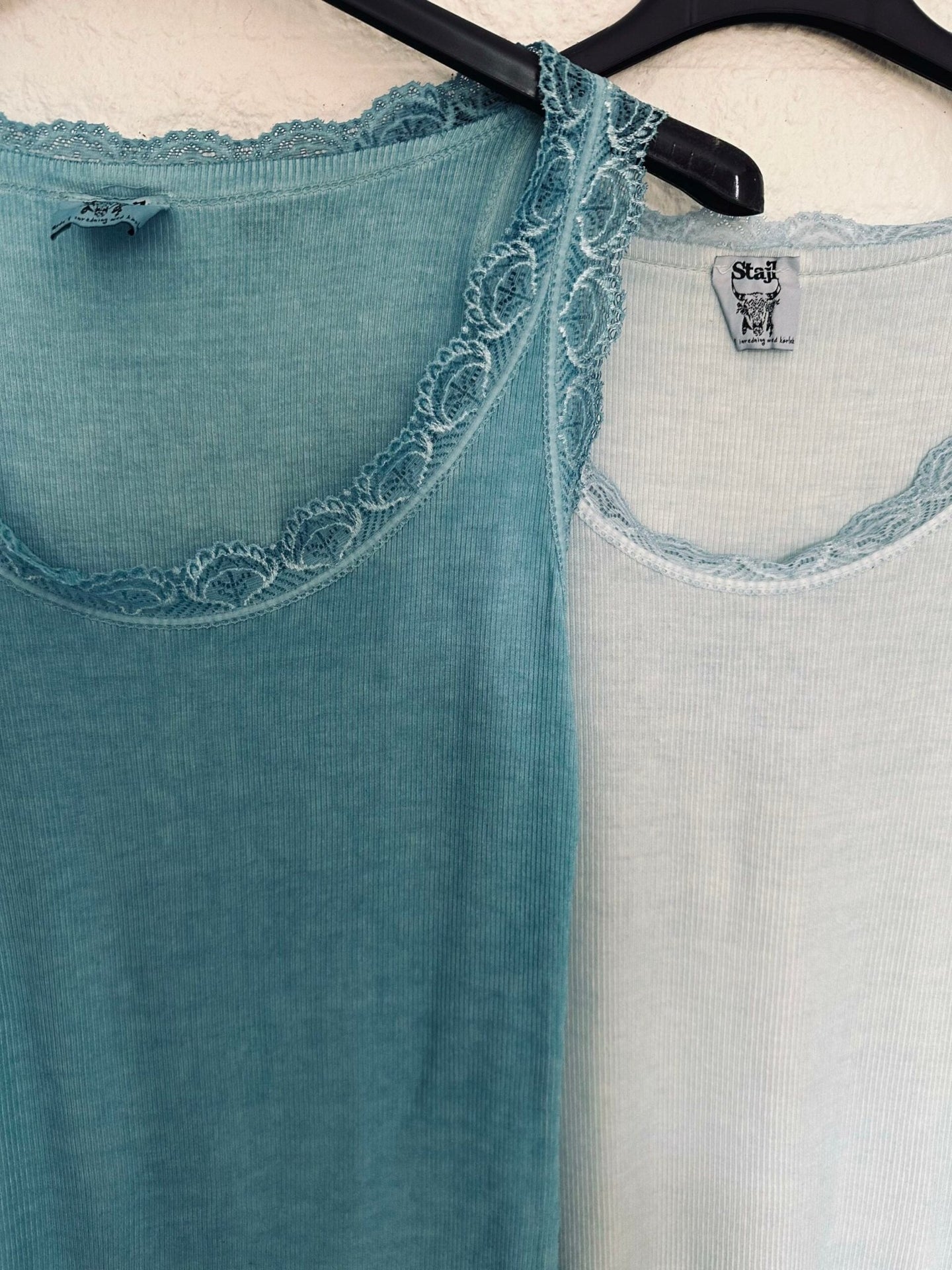Top med blonde – Daily Soft blue - VIAMAJA.DK