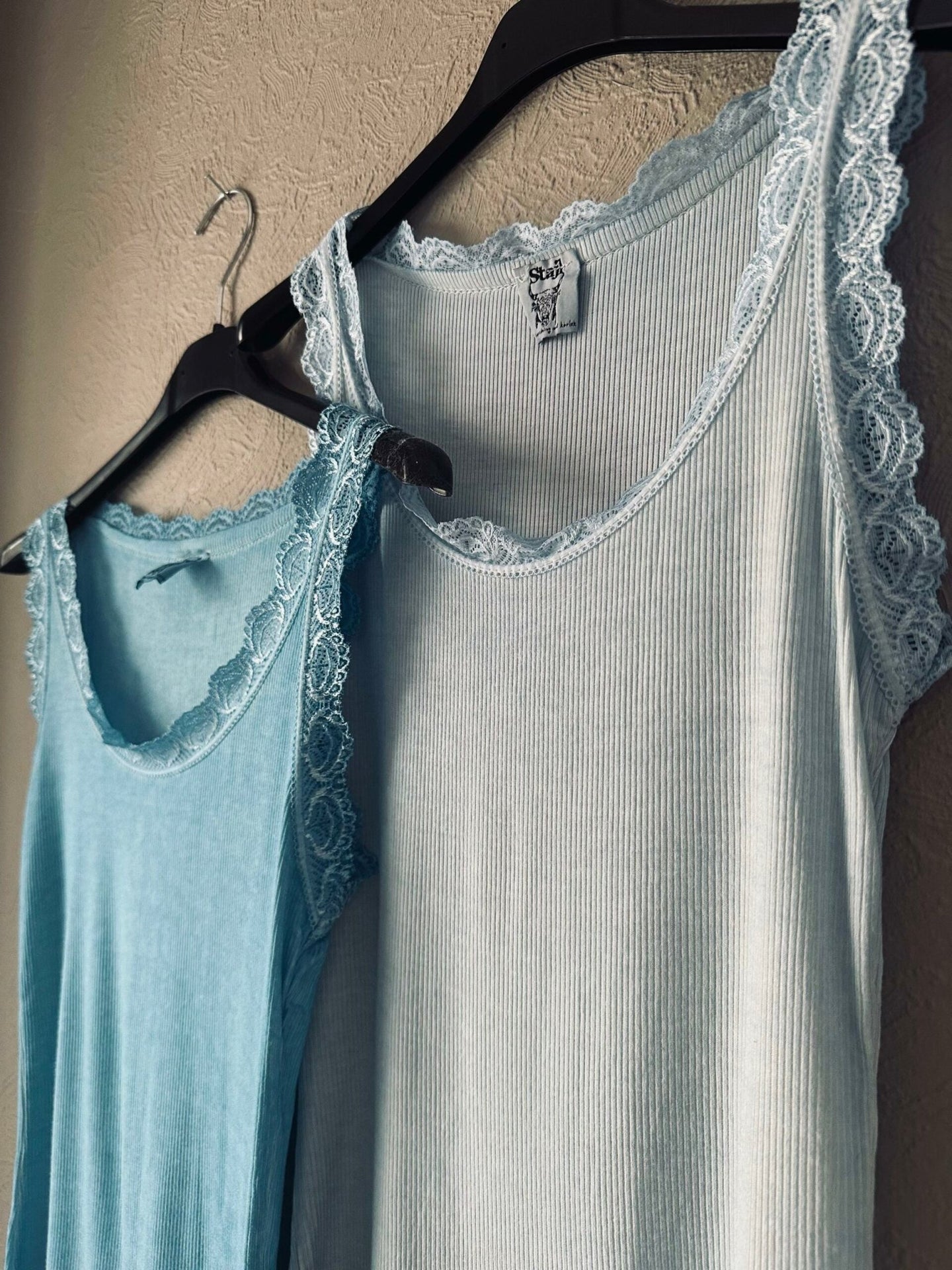 Top med blonde - Daily Turkis blue - VIAMAJA.DK