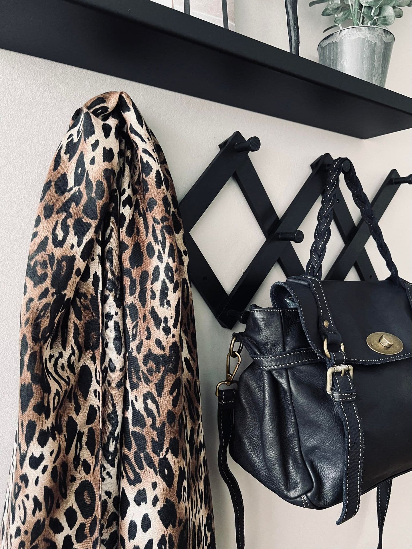 Tørklæde - Leopard - VIAMAJA.DK