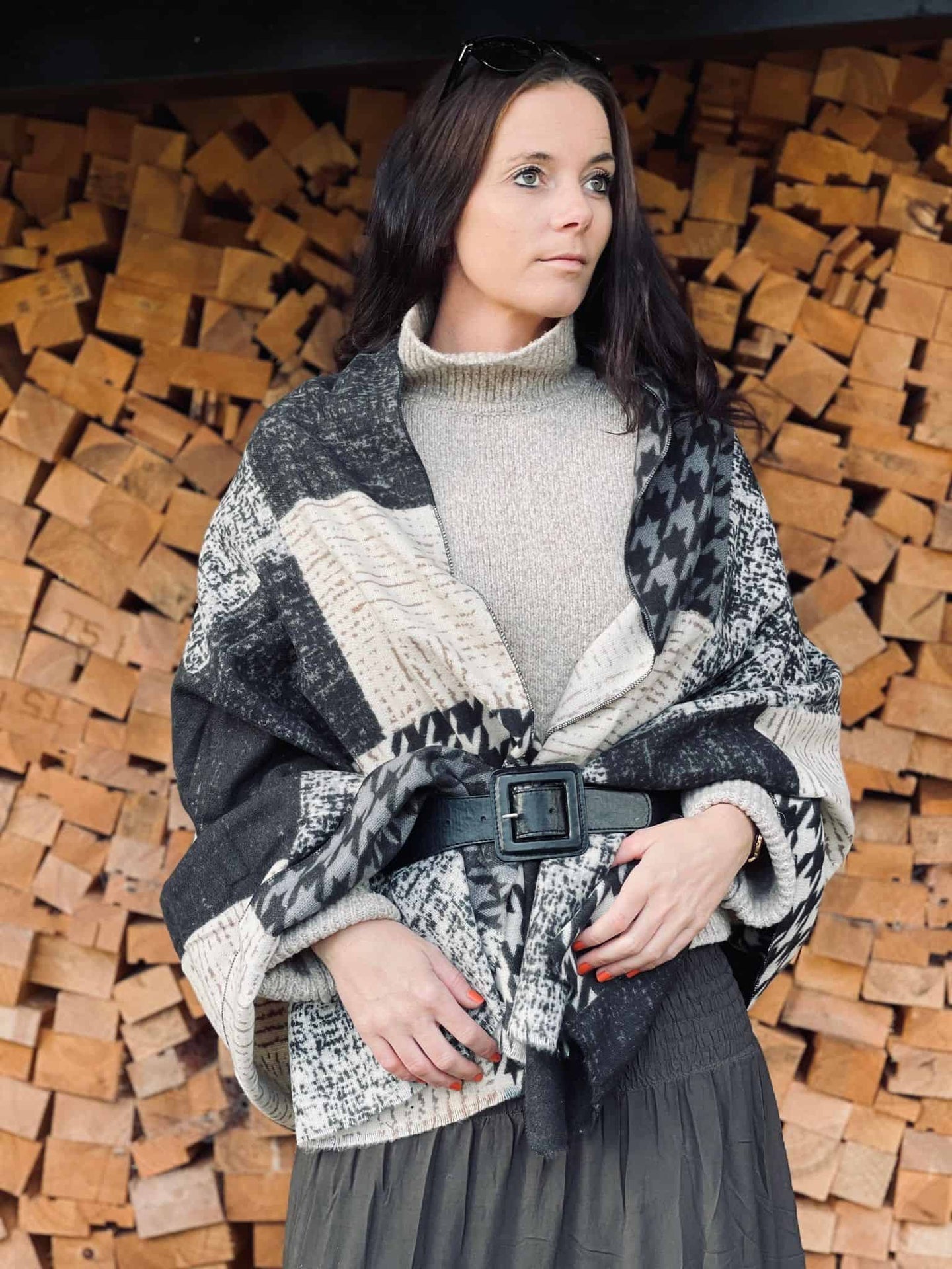 Tørklæde – patchwork Black - VIAMAJA.DK