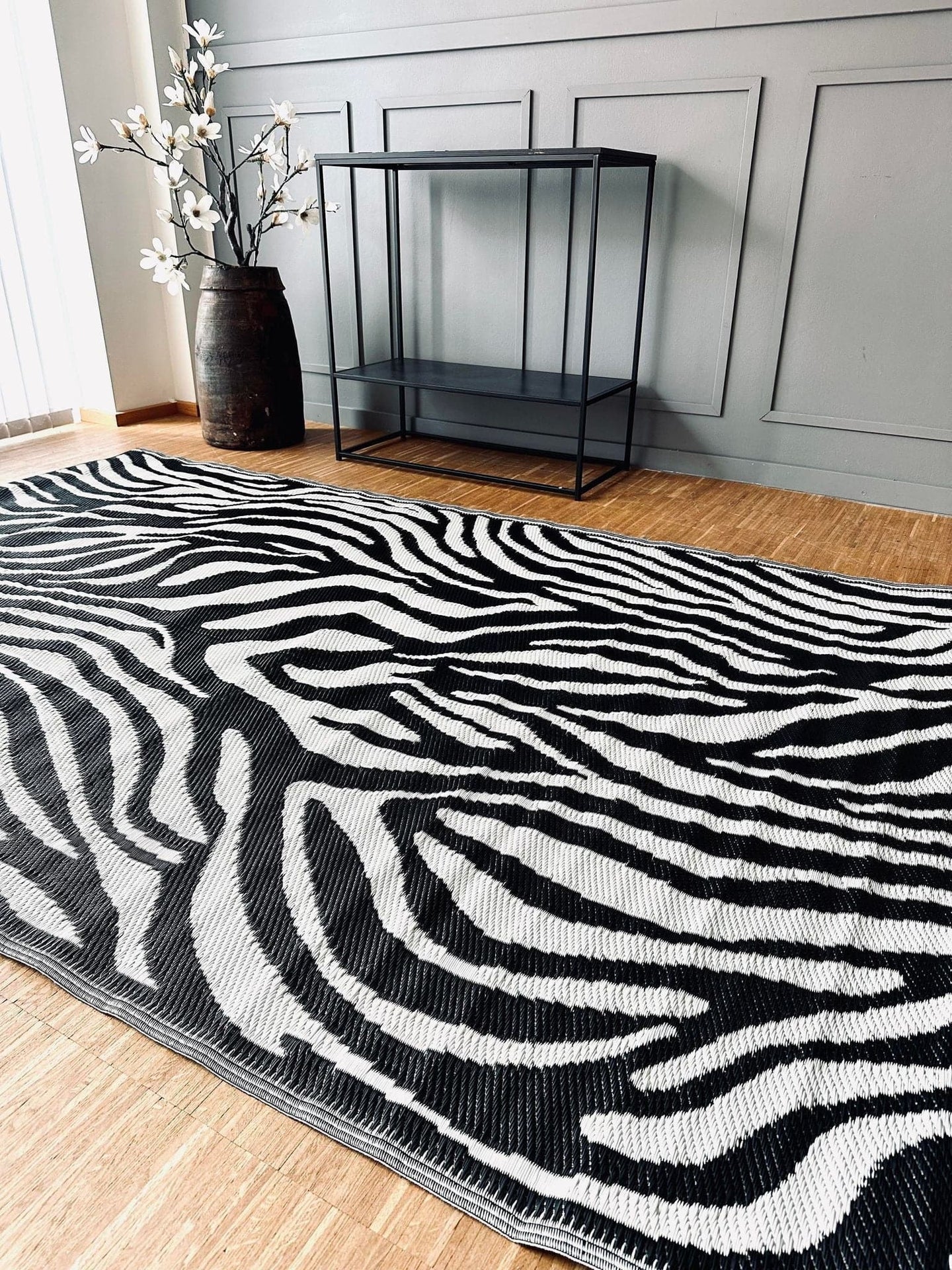 Udendørstæppe - Zebra 240x150 - VIAMAJA.DK