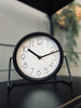 Uhr mit Kippfunktion - Schwarz