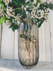 Vase aus geriffeltem Glas