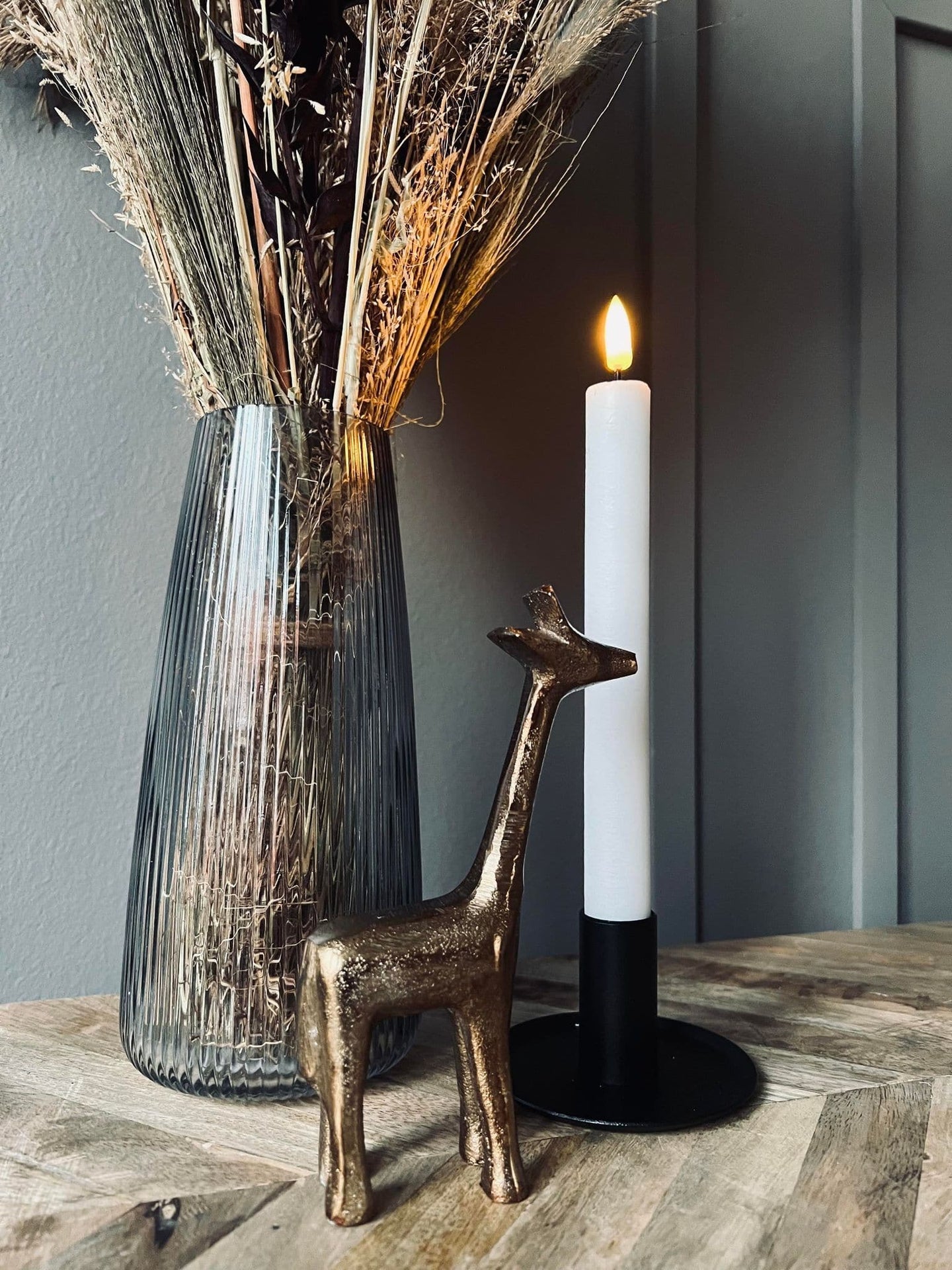Vase konisk - Røgfarvet glas - VIAMAJA.DK