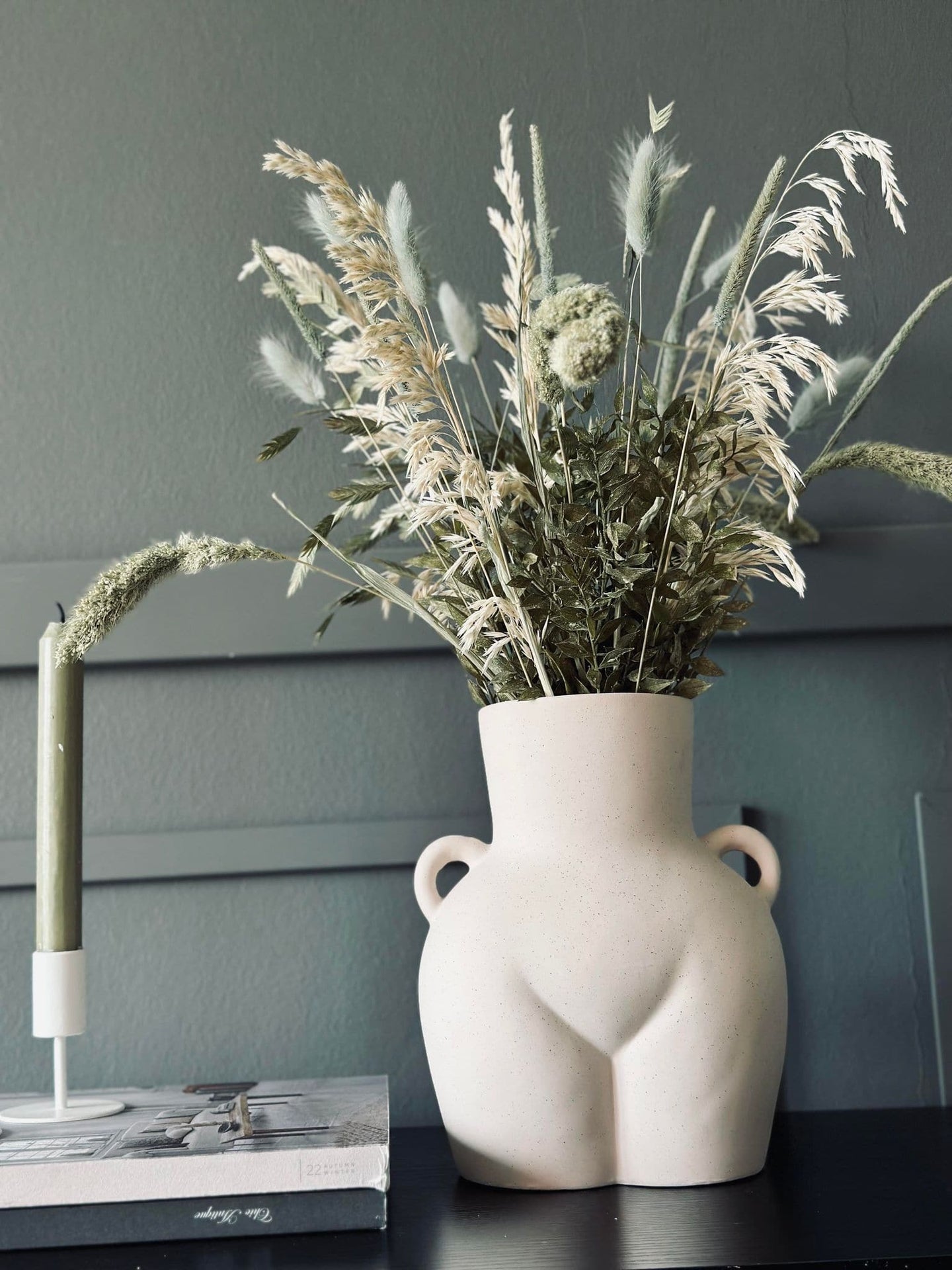 Vase White Body Small - VIAMAJA.DK