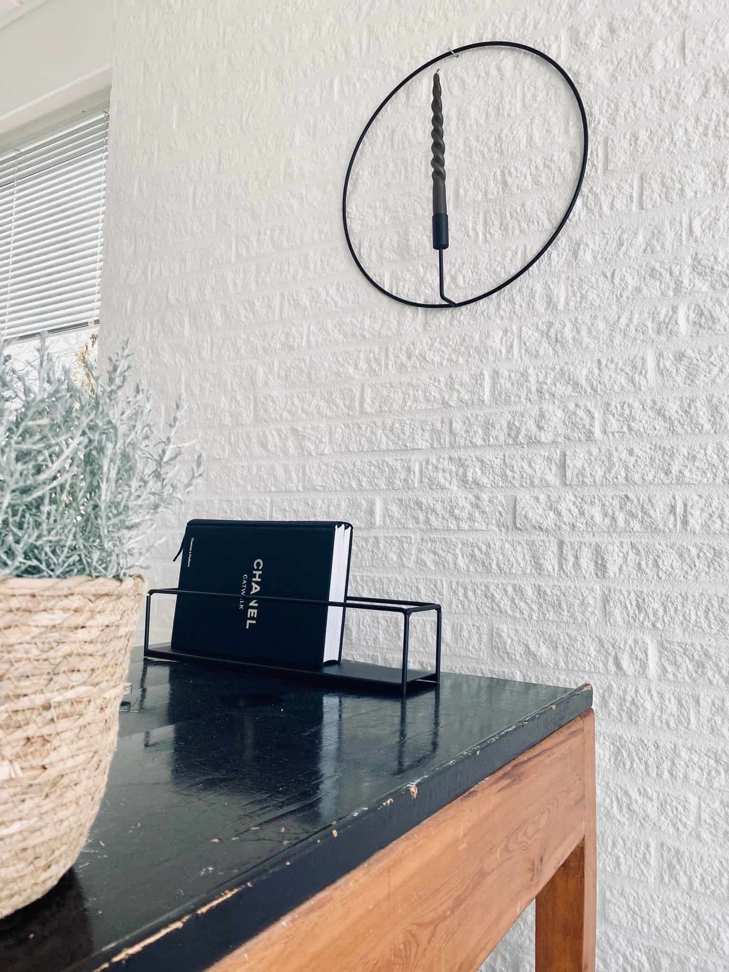 VIAMAJA Cirkel stage – Sort – Ø 44 cm - VIAMAJA.DK