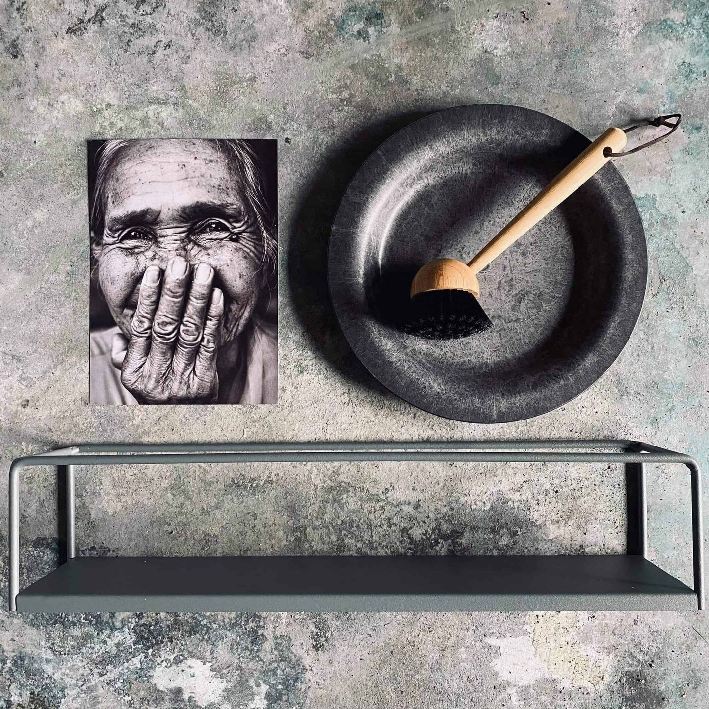 VIAMAJA Gallerihylde / køkkenhylde – Grå - VIAMAJA.DK